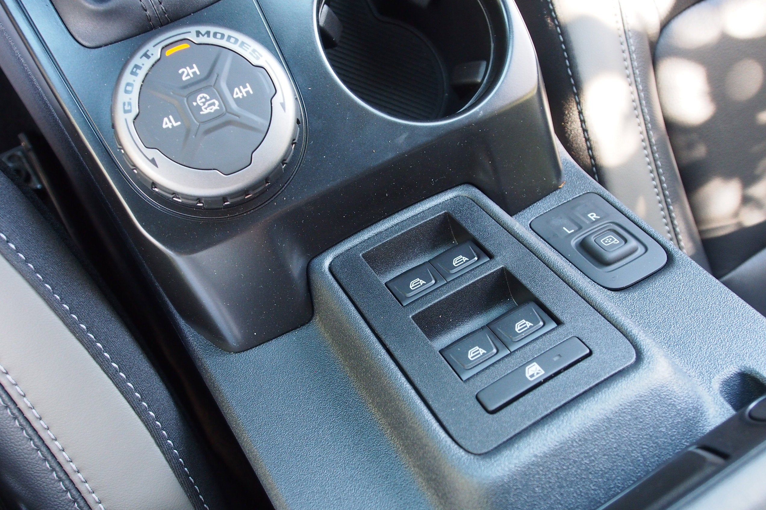 2025 Ford Bronco Outer Banks - Crossroads Courtesy Demo