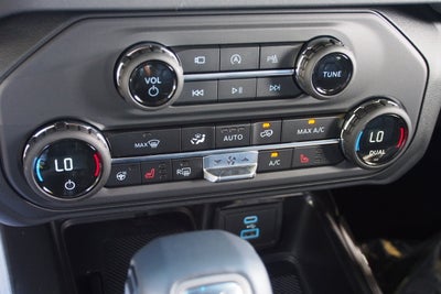 2025 Ford Bronco Outer Banks - Crossroads Courtesy Demo