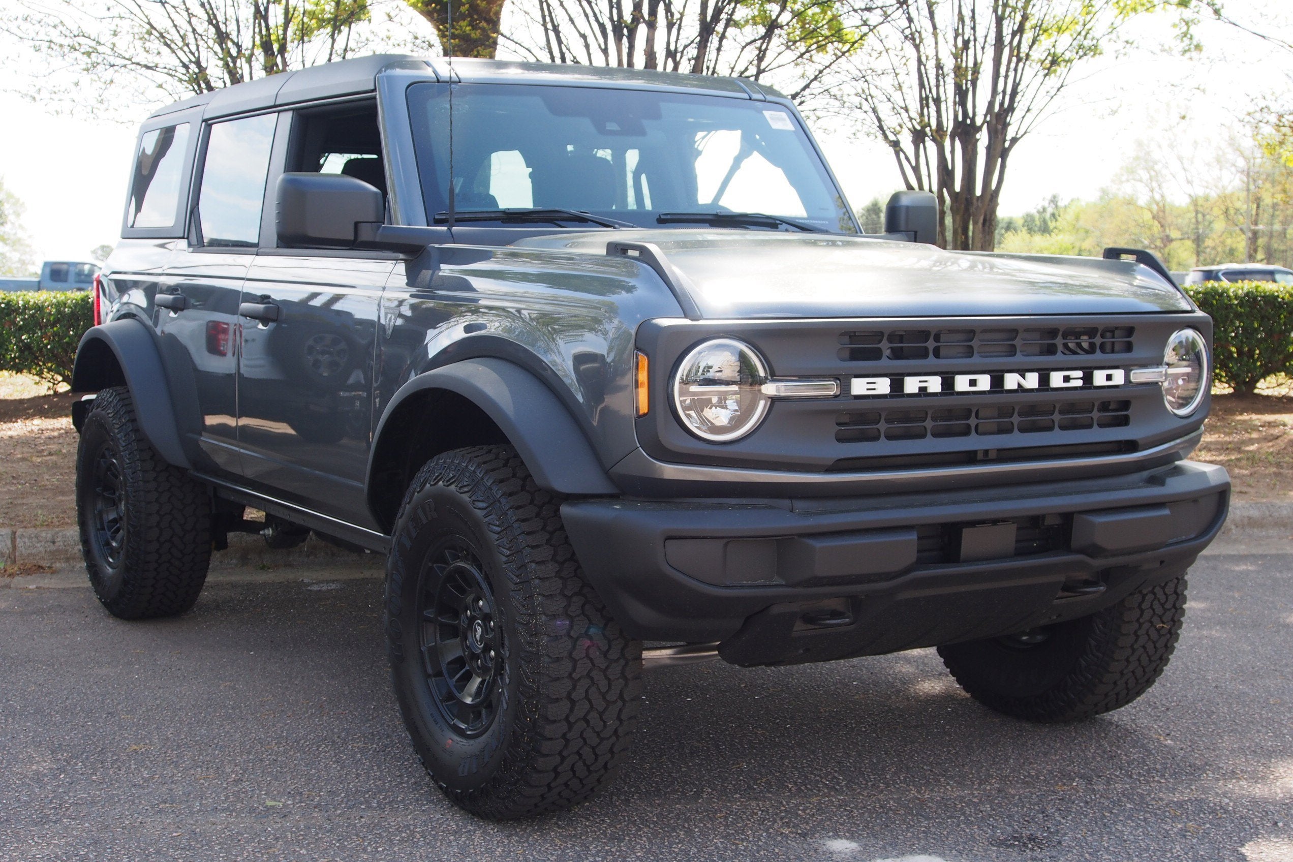2026 Ford Bronco Base