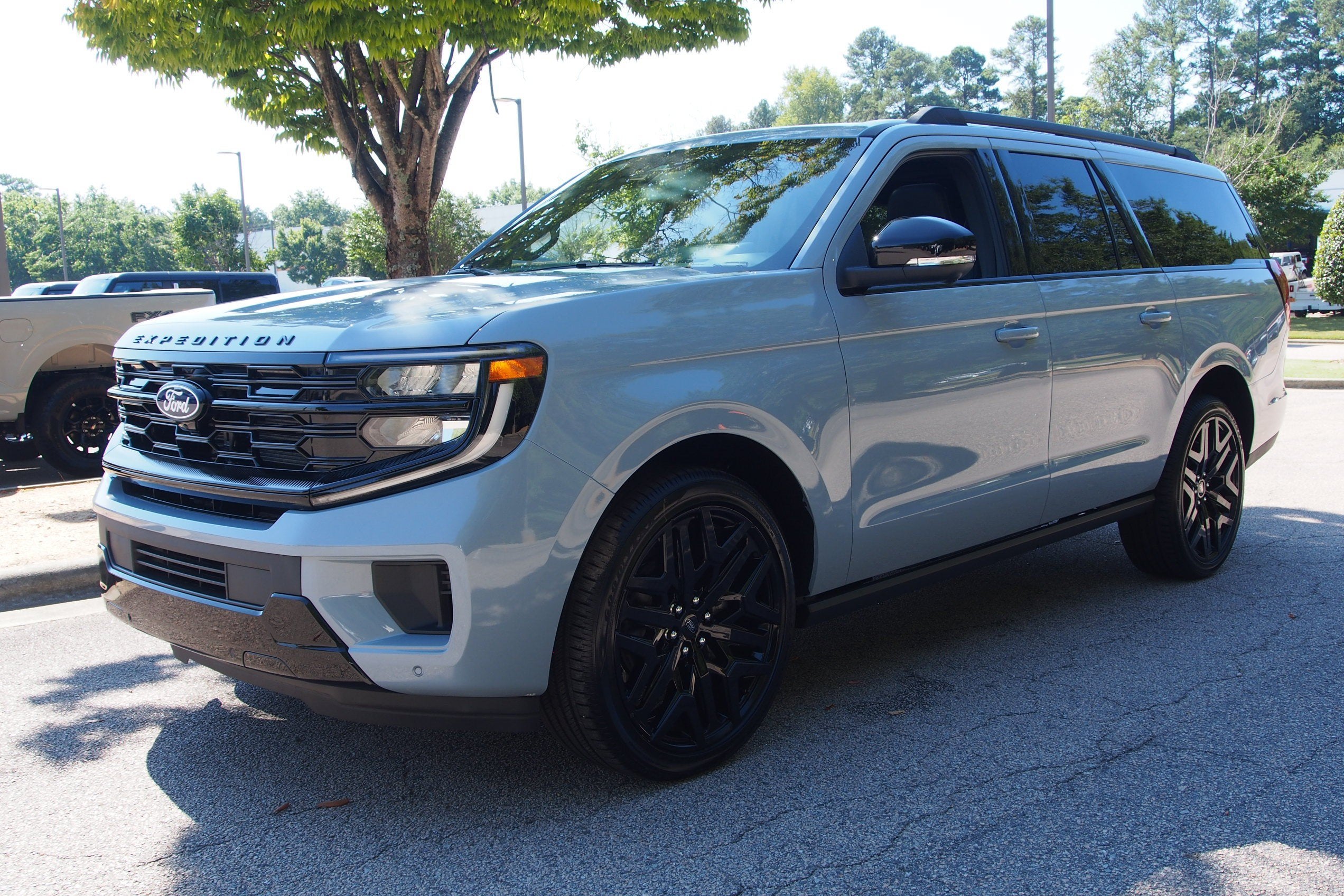 2027 Ford Expedition Max Platinum