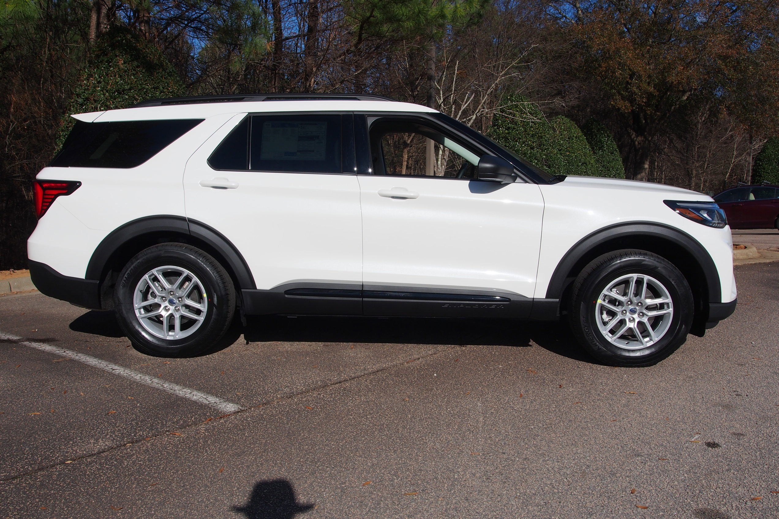 2026 Ford Explorer Active w/200A Pkg