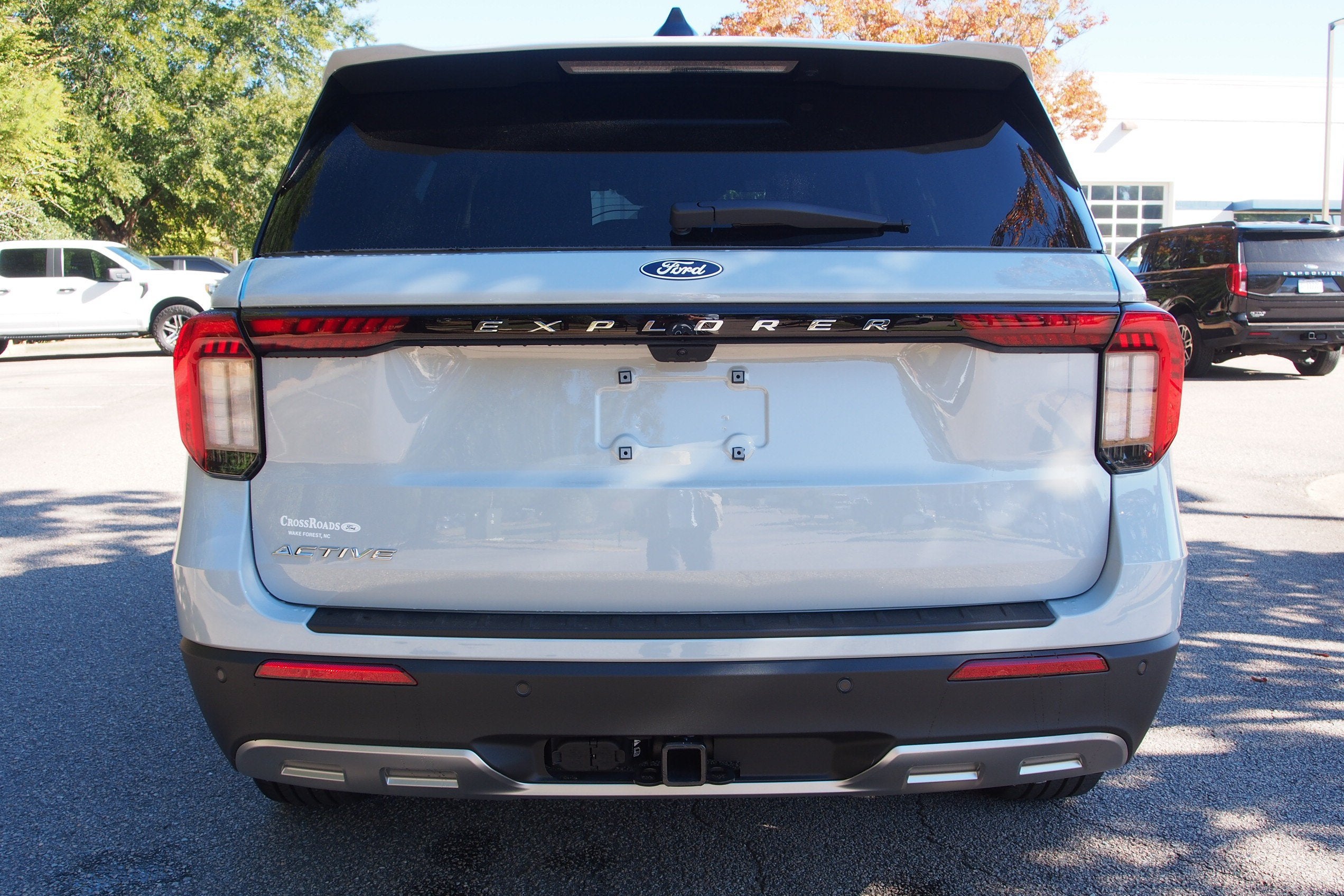2027 Ford Explorer Active w/200A Pkg