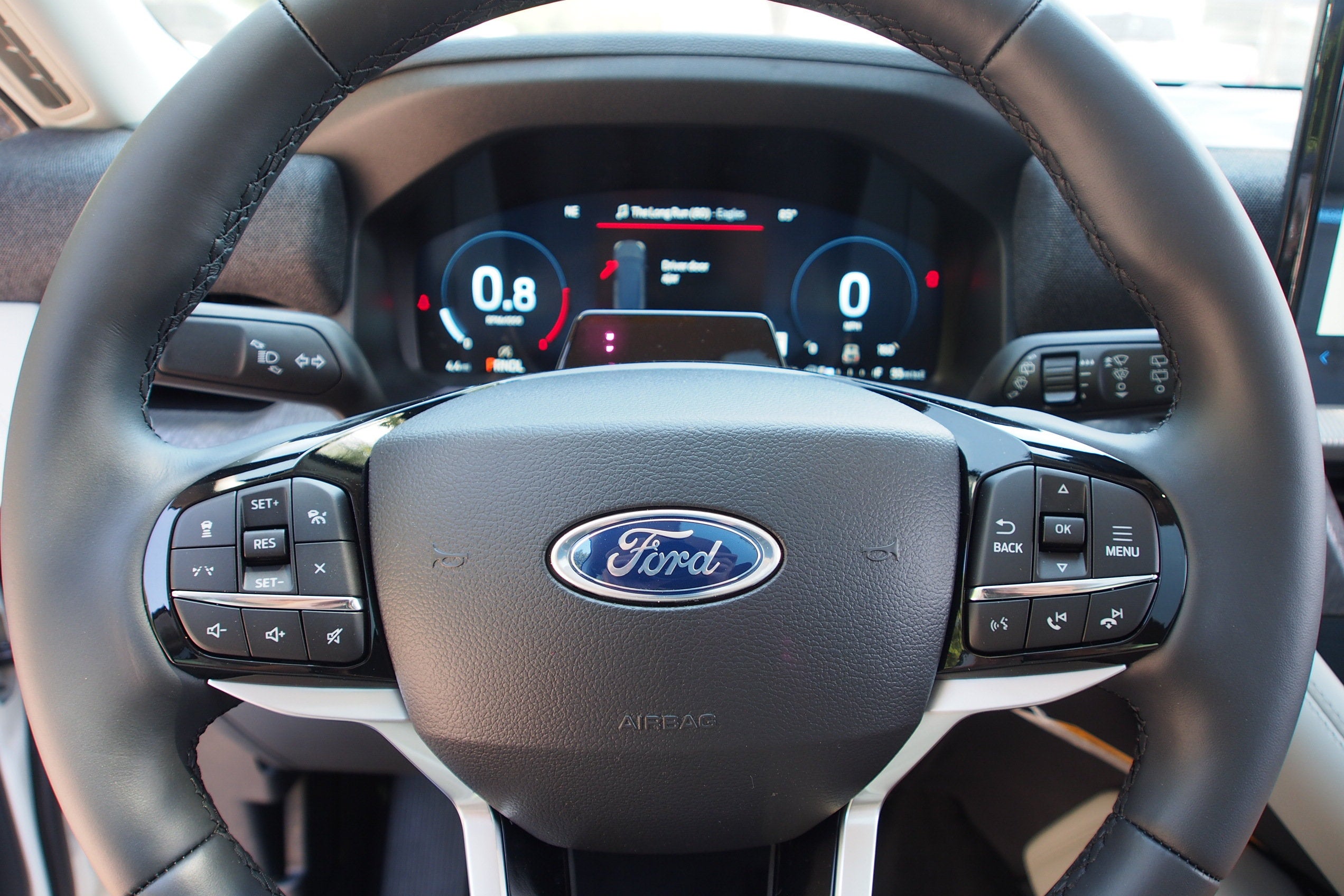 2026 Ford Explorer Platinum - Crossroads Courtesy Demo