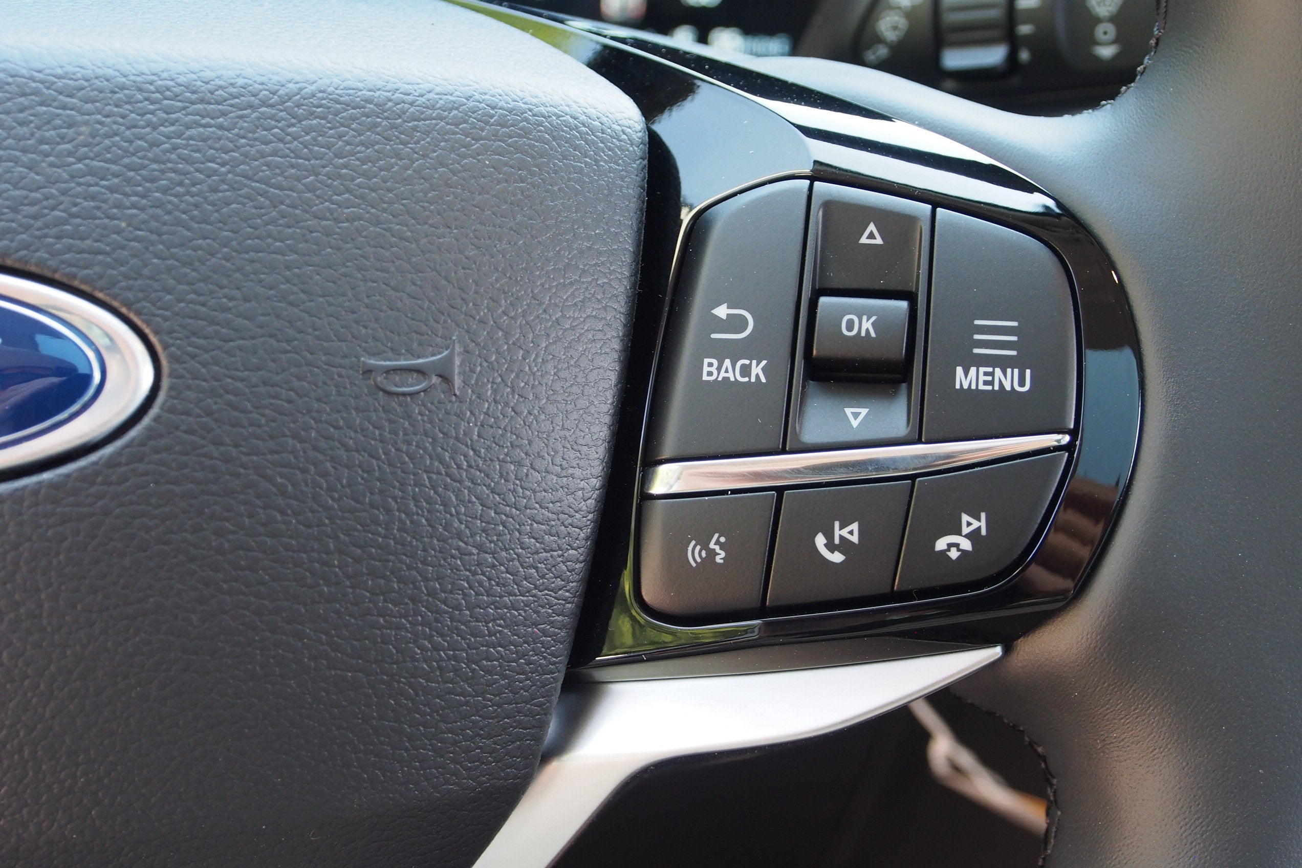2026 Ford Explorer Platinum - Crossroads Courtesy Demo
