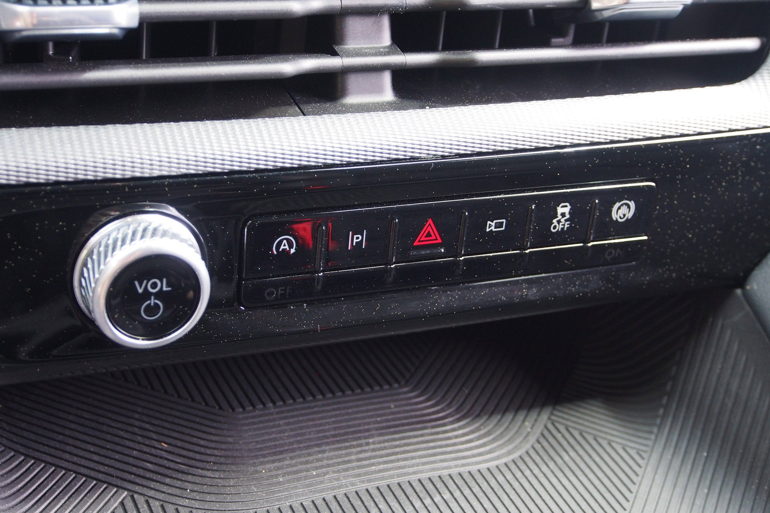 2026 Ford Explorer ST-Line - Crossroads Courtesy Demo