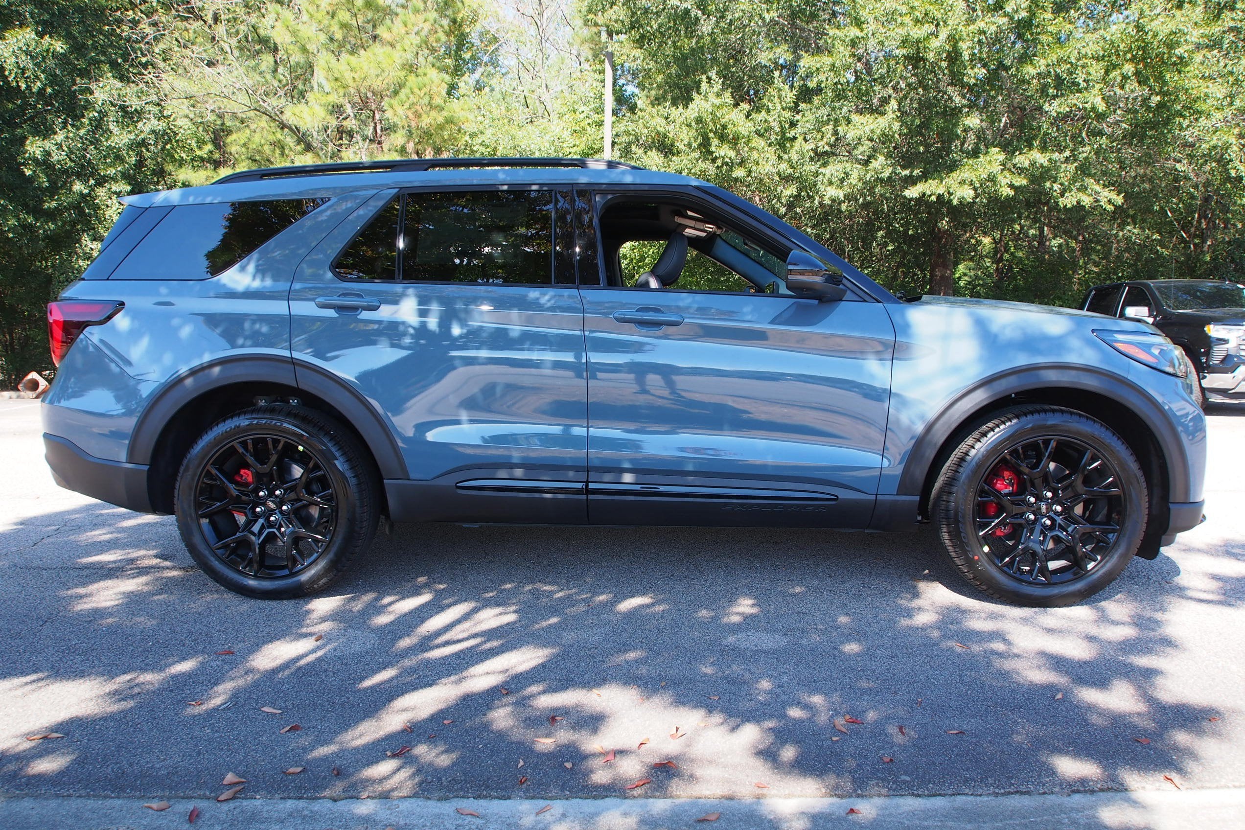 2027 Ford Explorer ST
