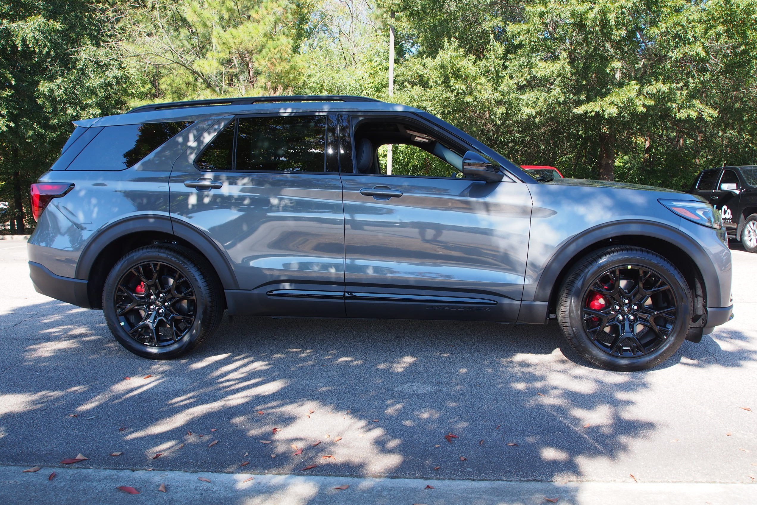 2027 Ford Explorer ST