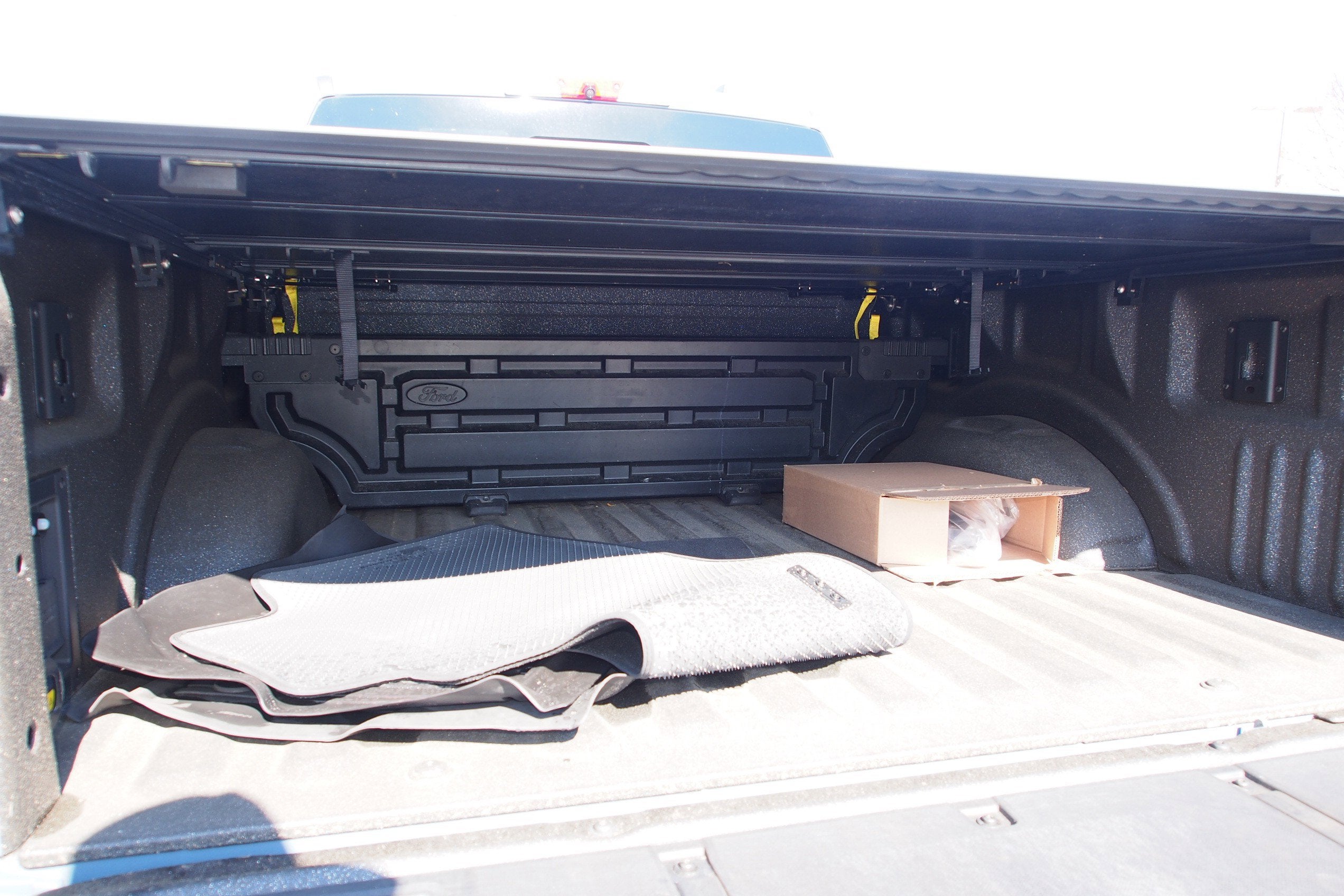 2023 Ford F-150 Lightning Platinum