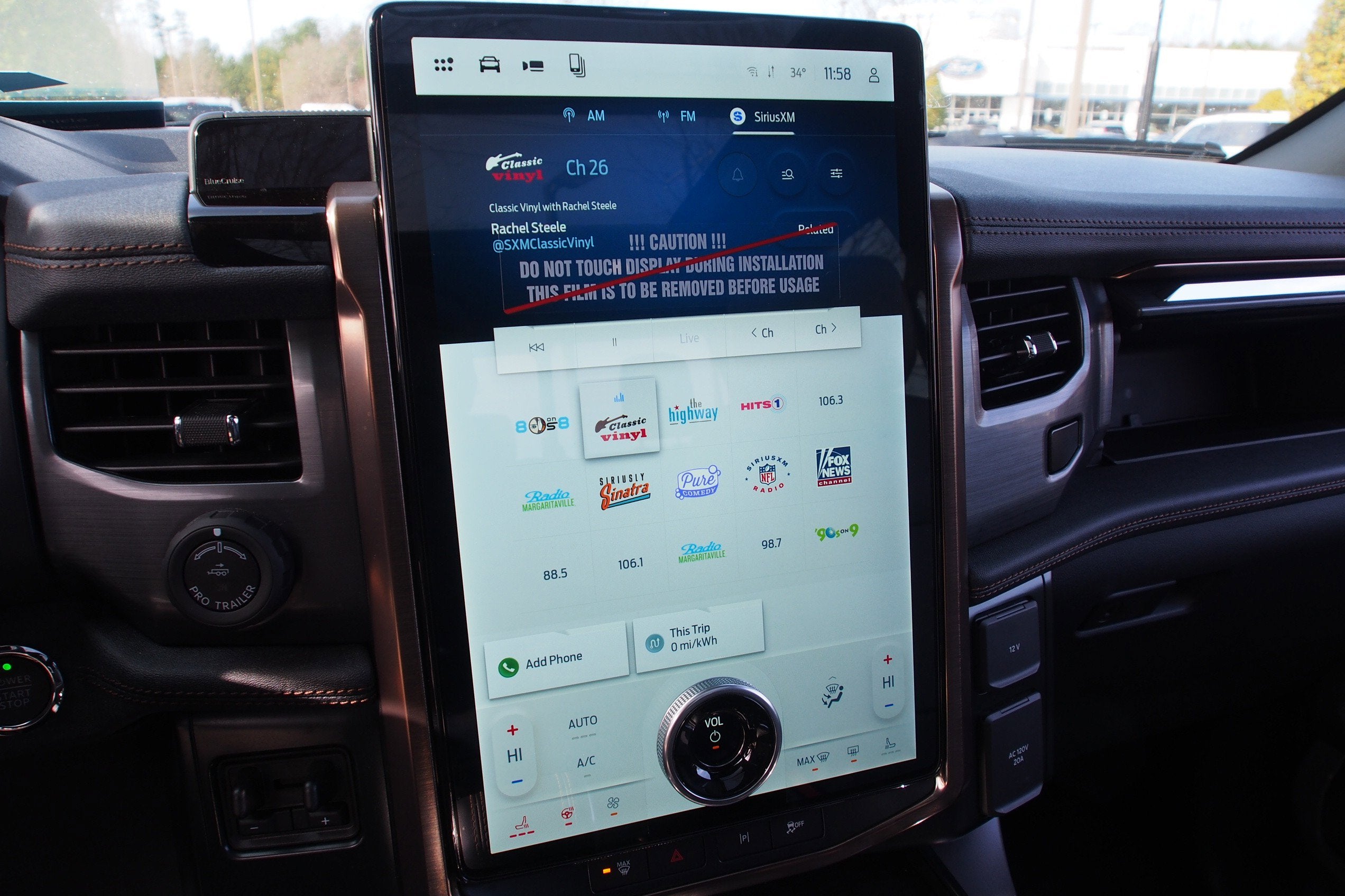 2025 Ford F-150 Lightning LARIAT