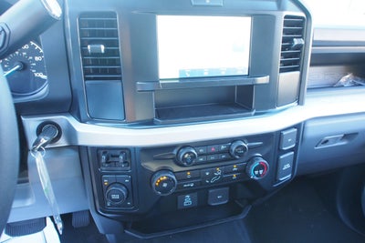 2027 Ford Super Duty F-250 SRW XL