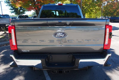 2027 Ford Super Duty F-250 SRW LARIAT
