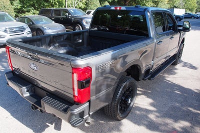 2027 Ford Super Duty F-250 SRW LARIAT