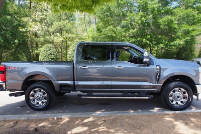 2026 Ford Super Duty F-250 SRW LARIAT