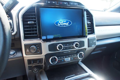 2022 Ford Super Duty F-250 SRW LARIAT