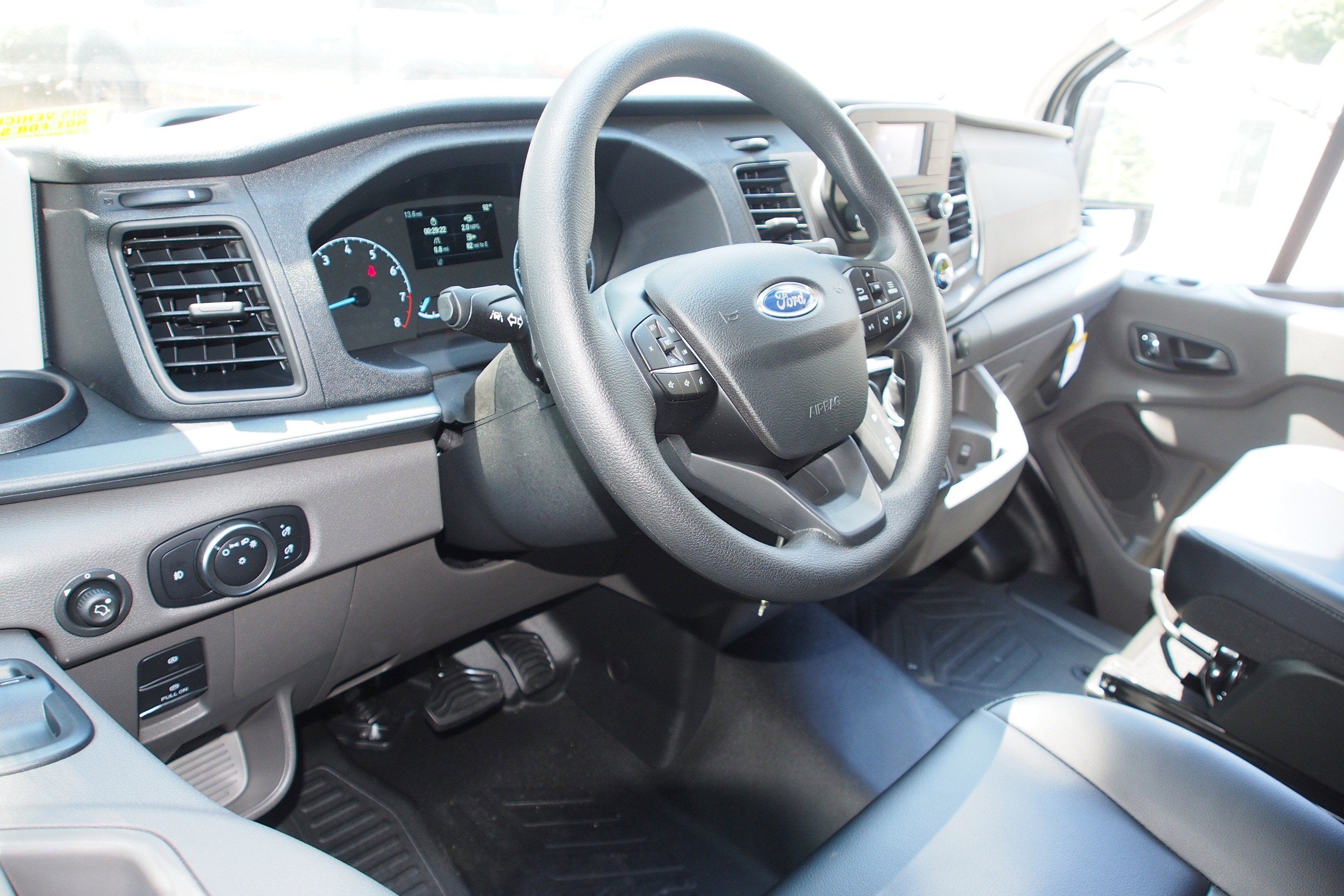 2025 Ford Transit Cargo Van Base