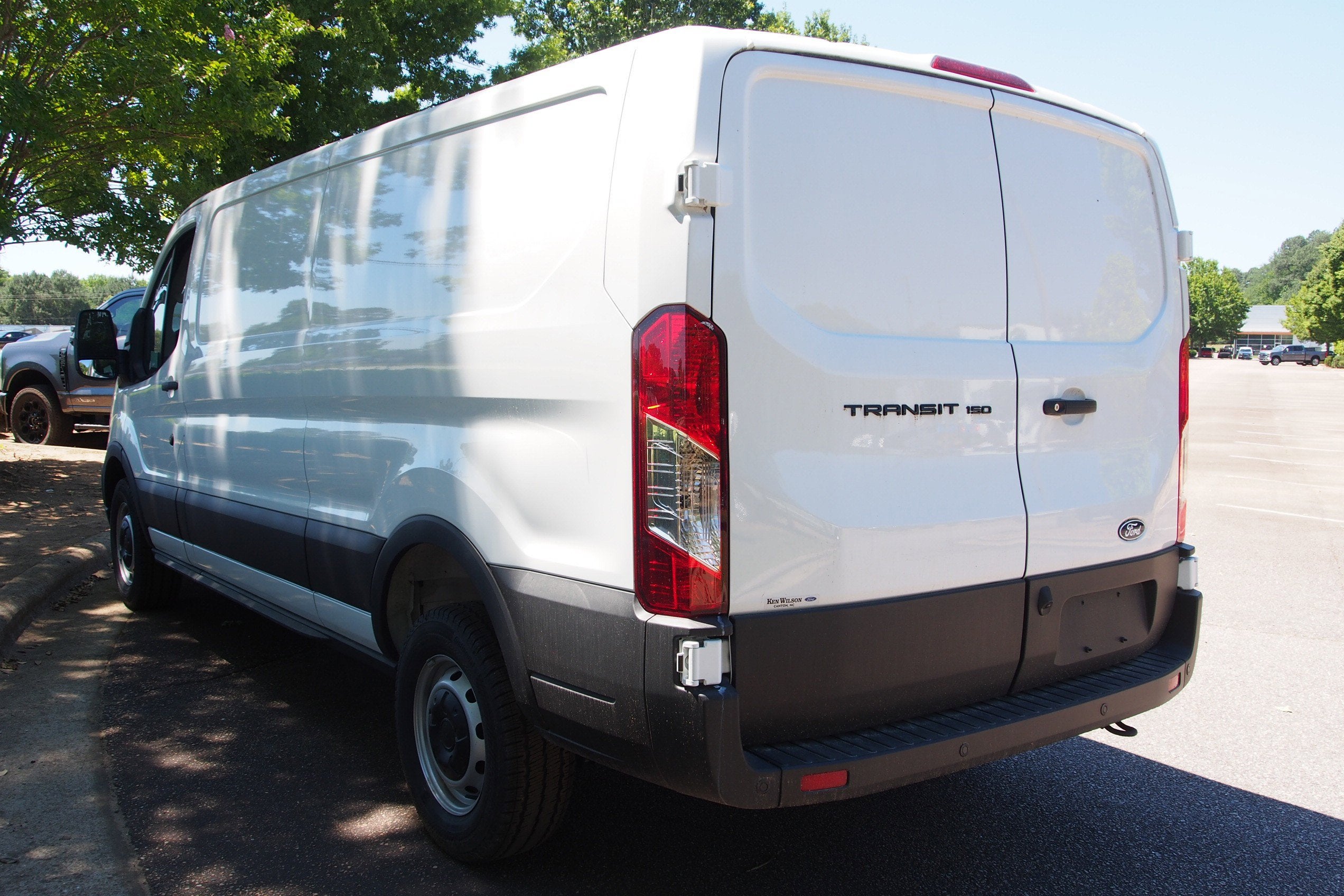 2026 Ford Transit Cargo Van Base