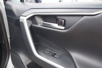 2019 Toyota RAV4 Hybrid XSE