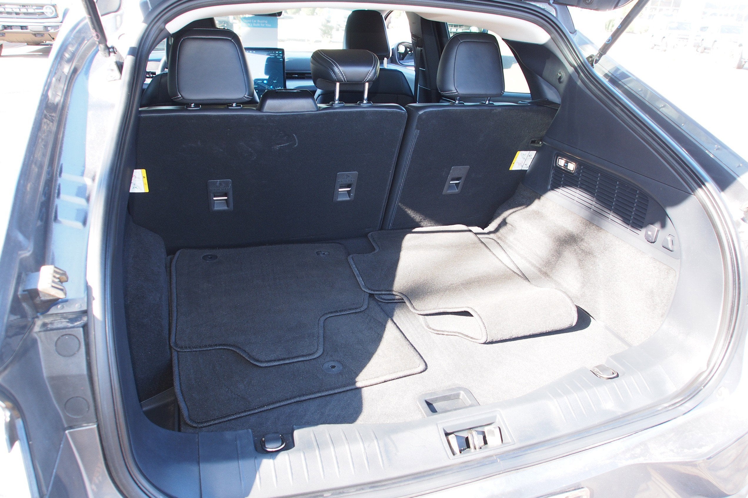 2023 Ford Mustang Mach-E Select