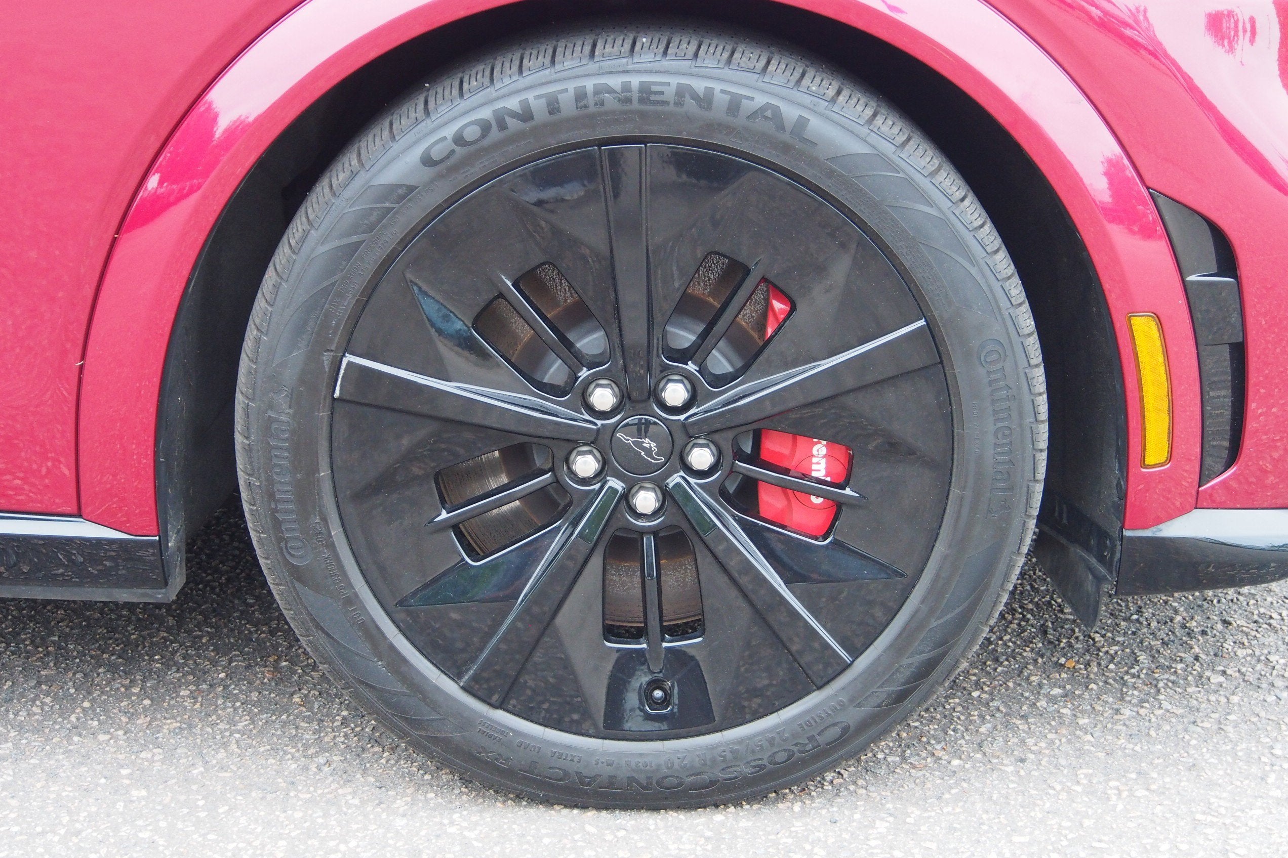 2025 Ford Mustang Mach-E GT
