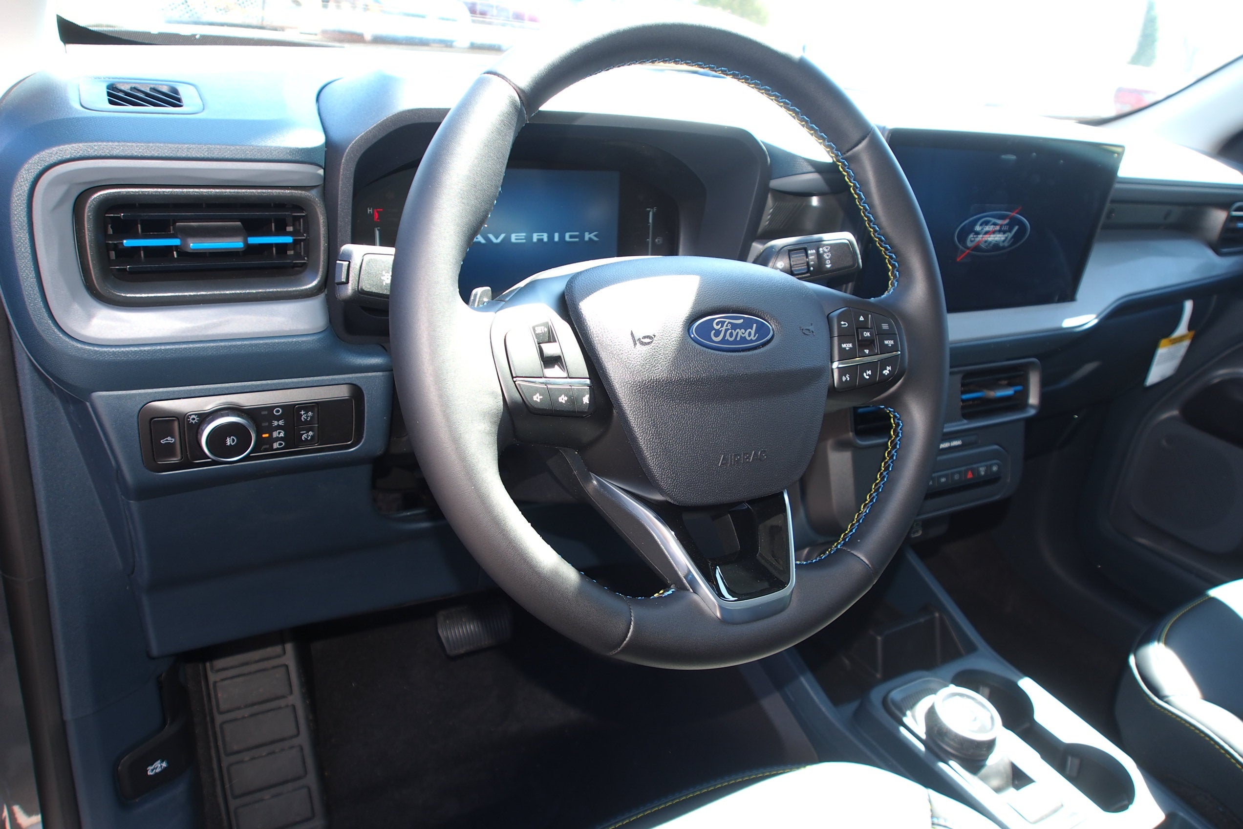 2026 Ford Maverick Lobo Standard - Crossroads Courtesy Demo