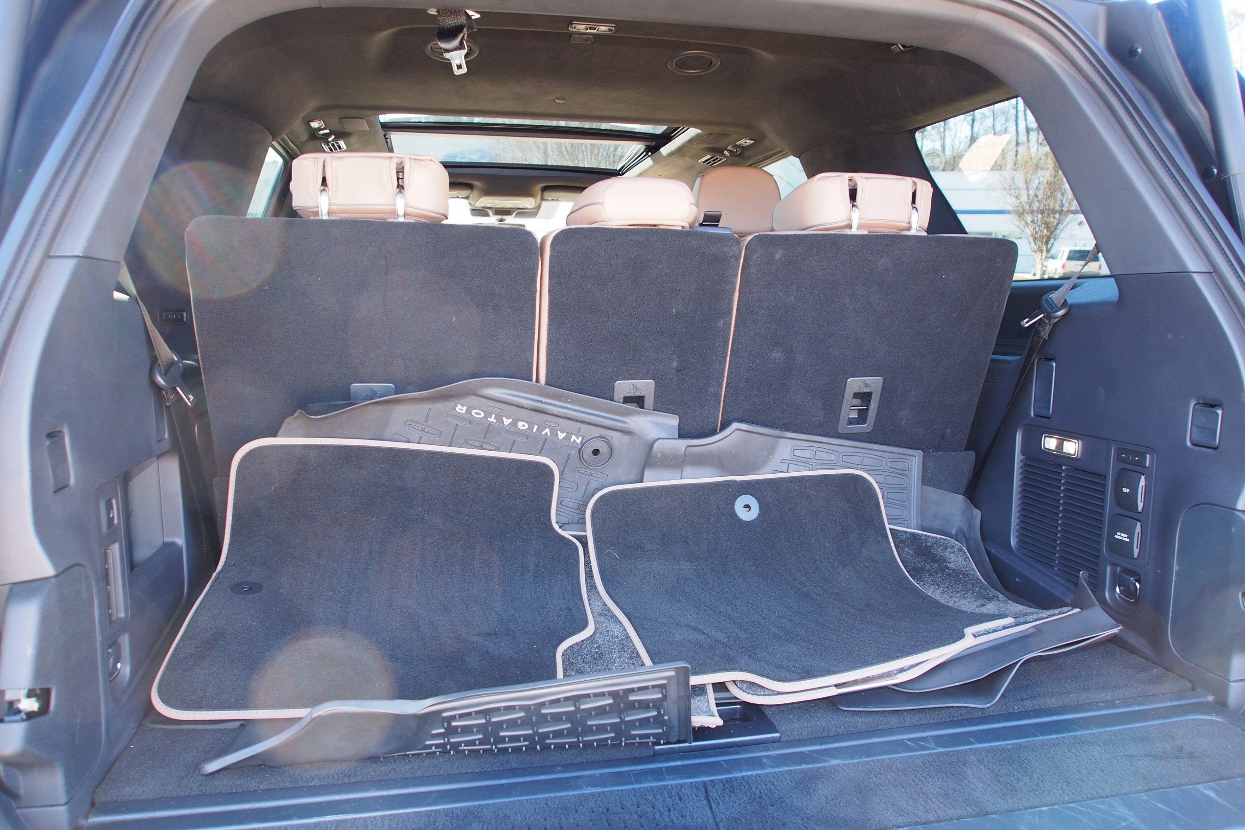 2025 Lincoln Navigator Black Label