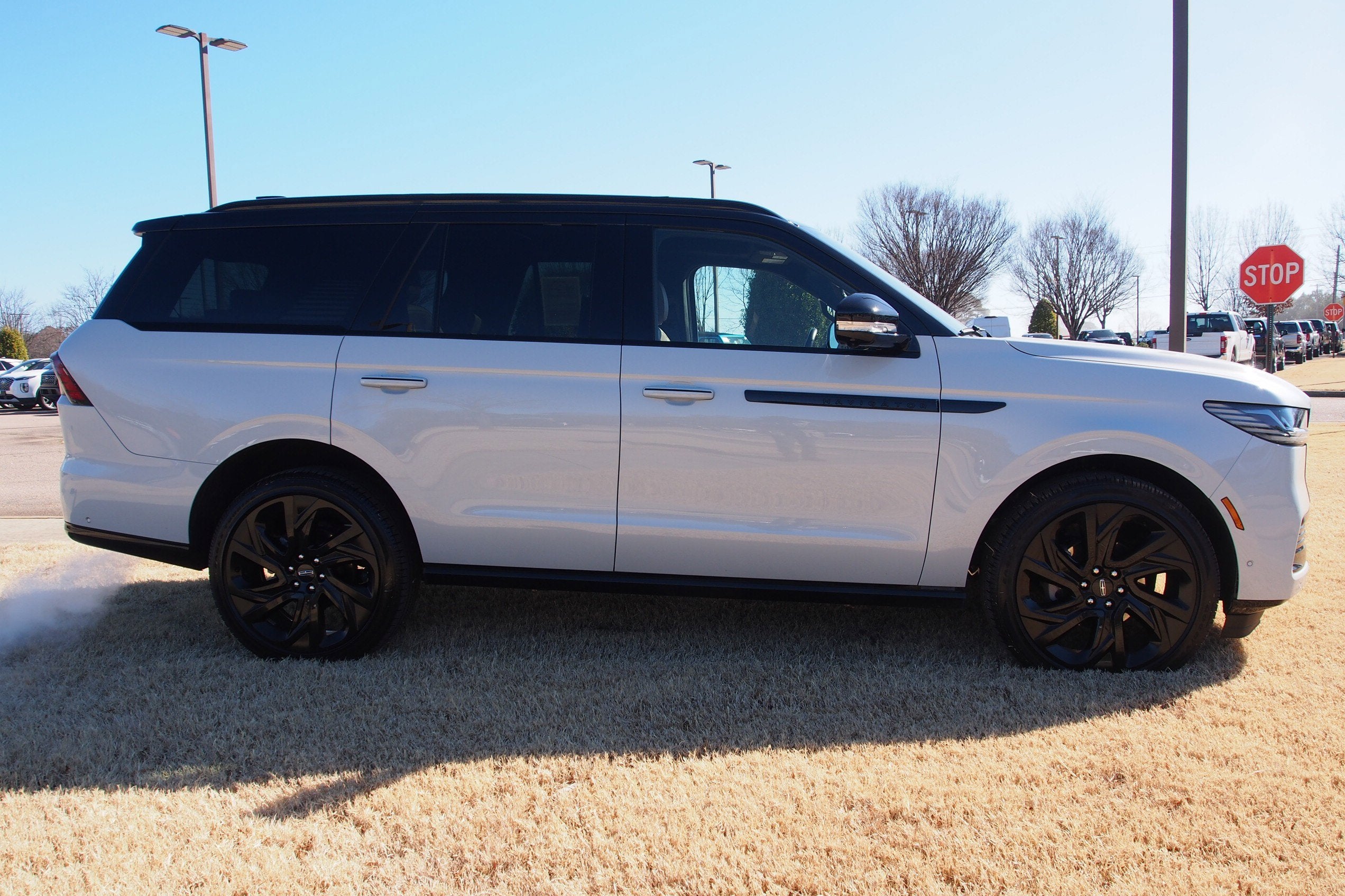 2025 Lincoln Navigator Black Label