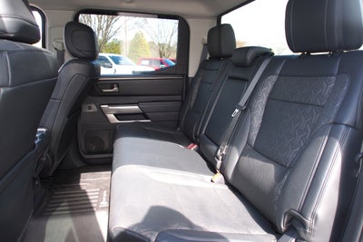 2022 Toyota Tundra 4WD SR5