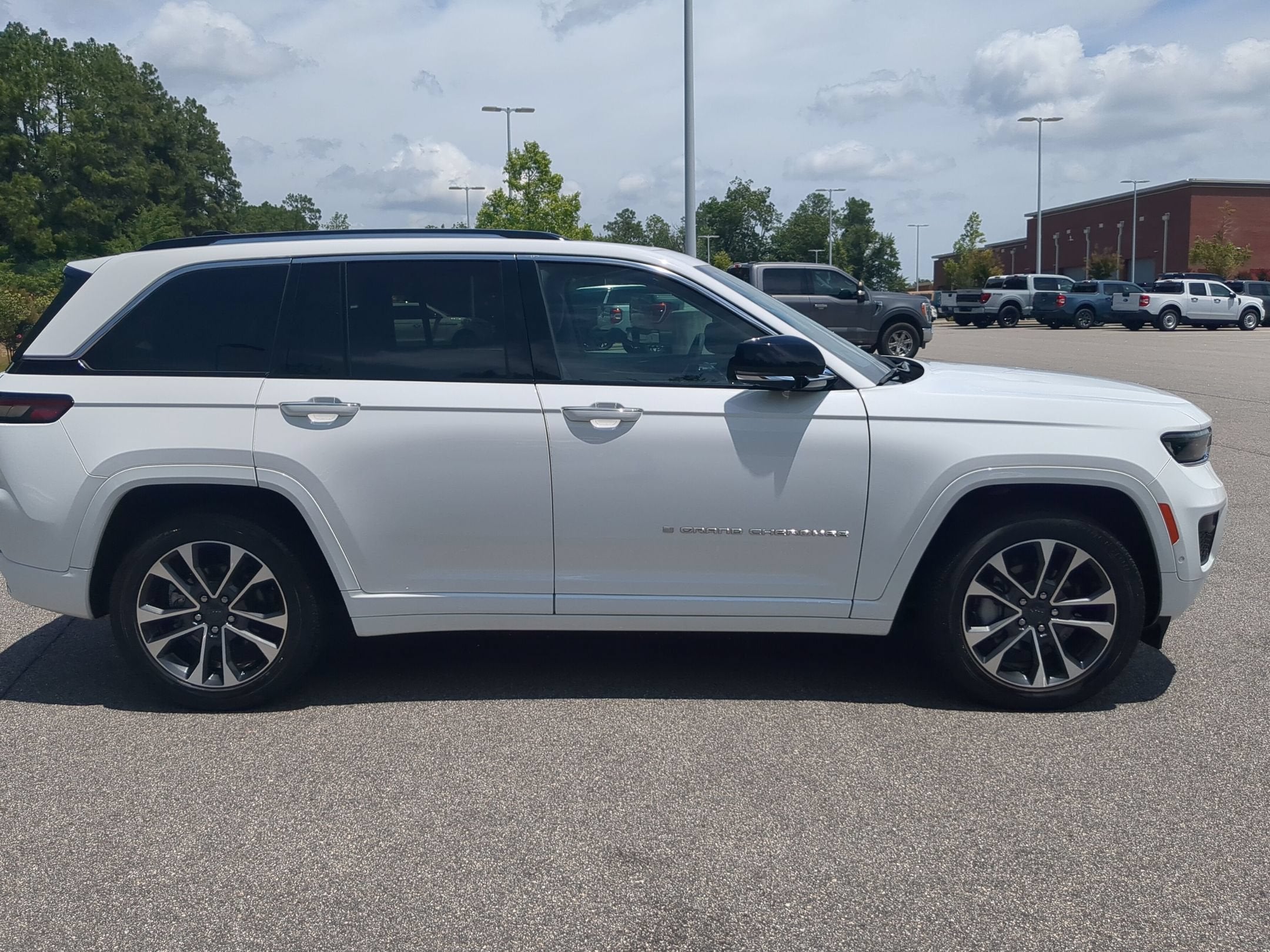 2023 Jeep Grand Cherokee Overland