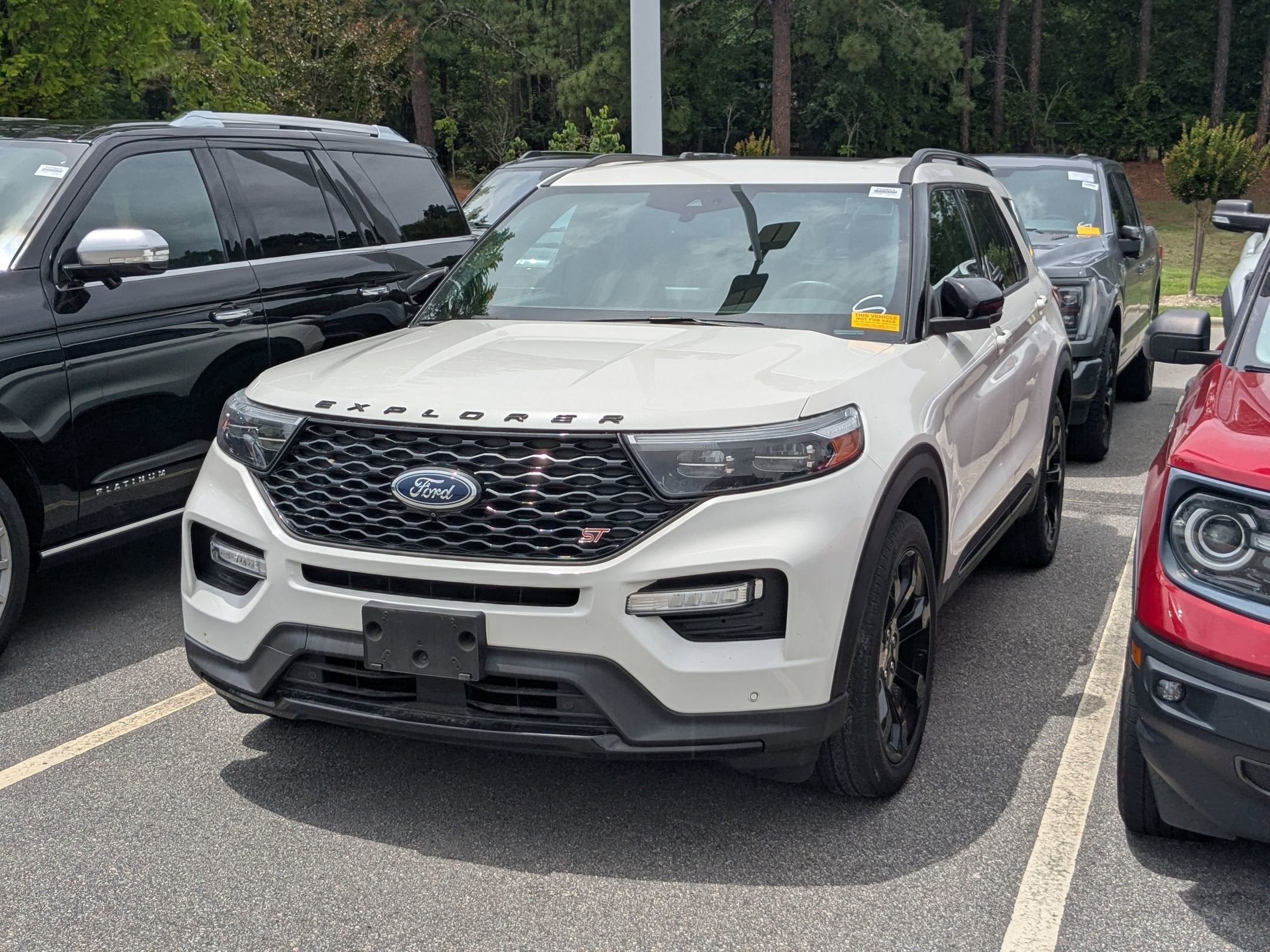2023 Ford Explorer ST
