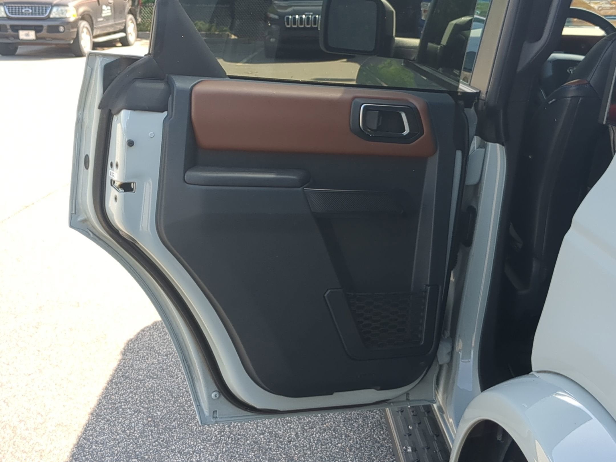 2024 Ford Bronco Outer Banks