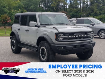 2026 Ford Bronco Outer Banks