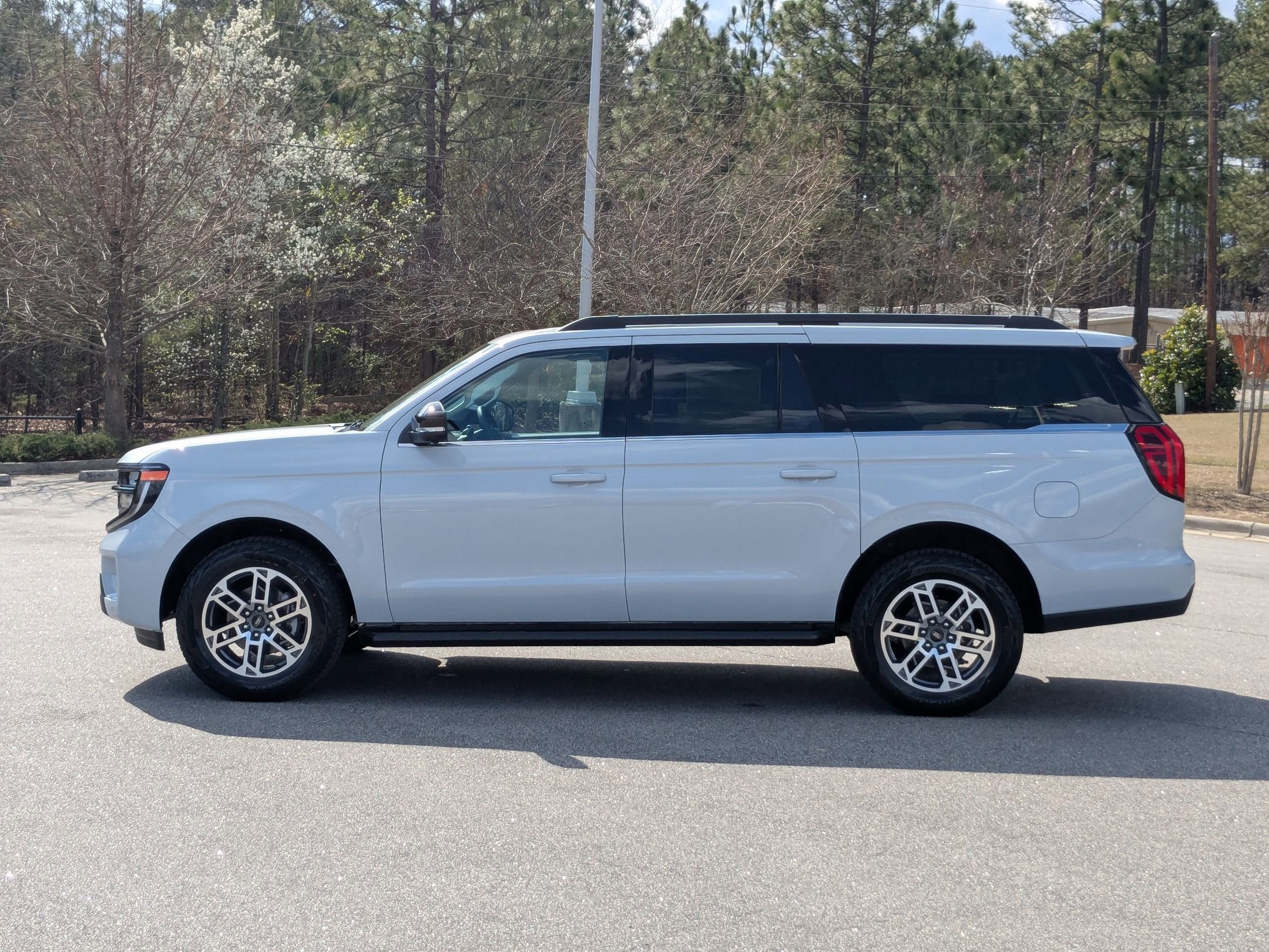 2026 Ford Expedition Max Active