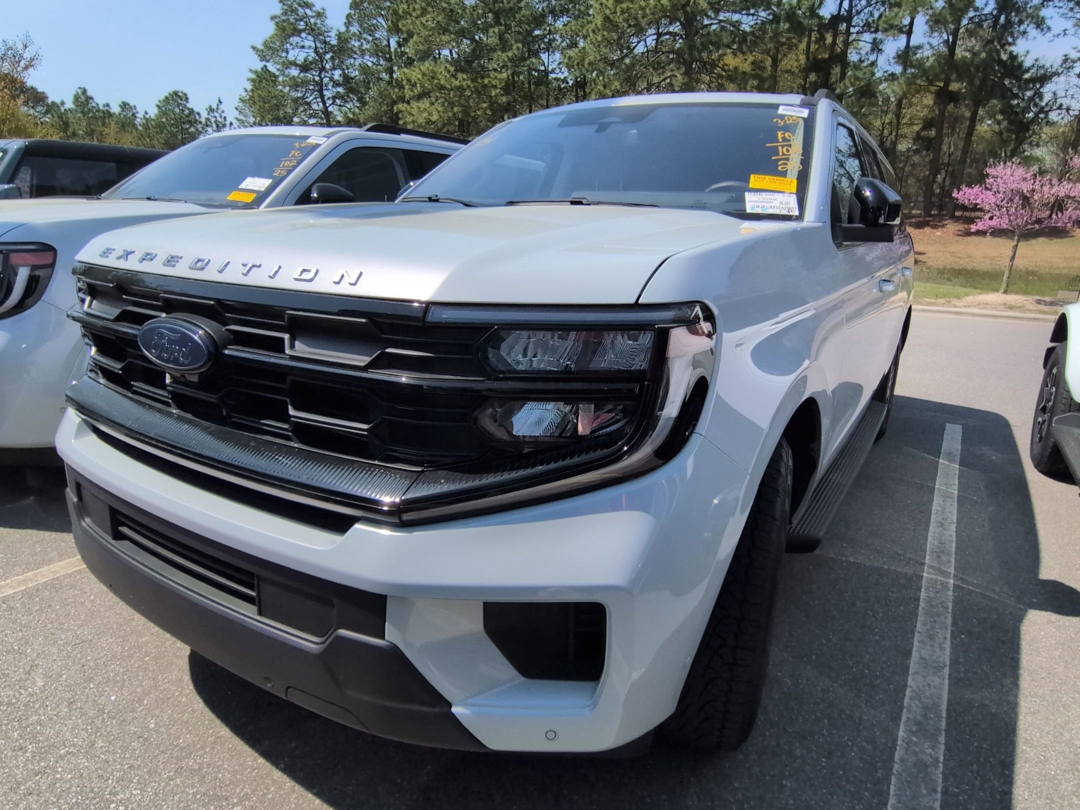 2025 Ford Expedition Max Active