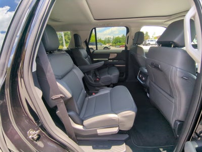 2026 Ford Expedition Active