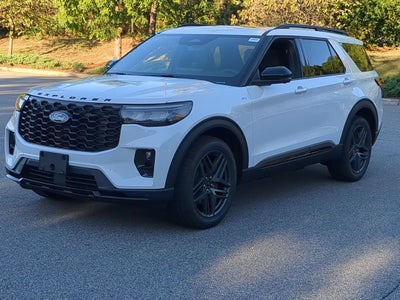 2027 Ford Explorer ST-Line