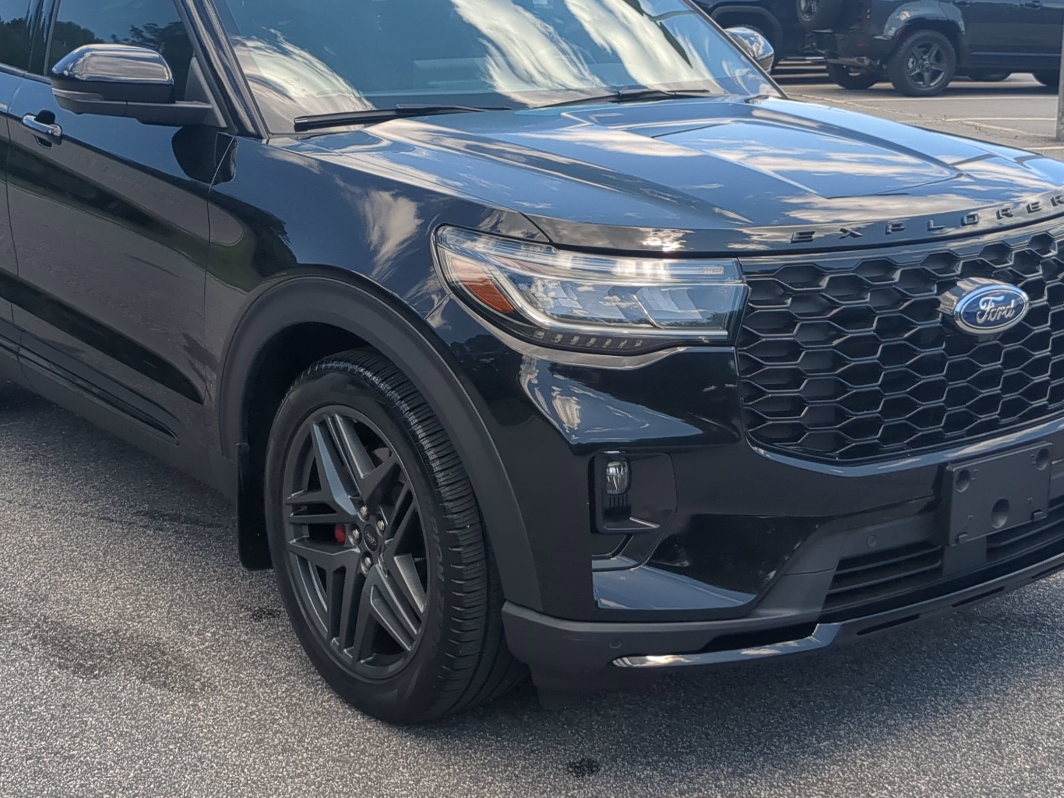 2025 Ford Explorer ST