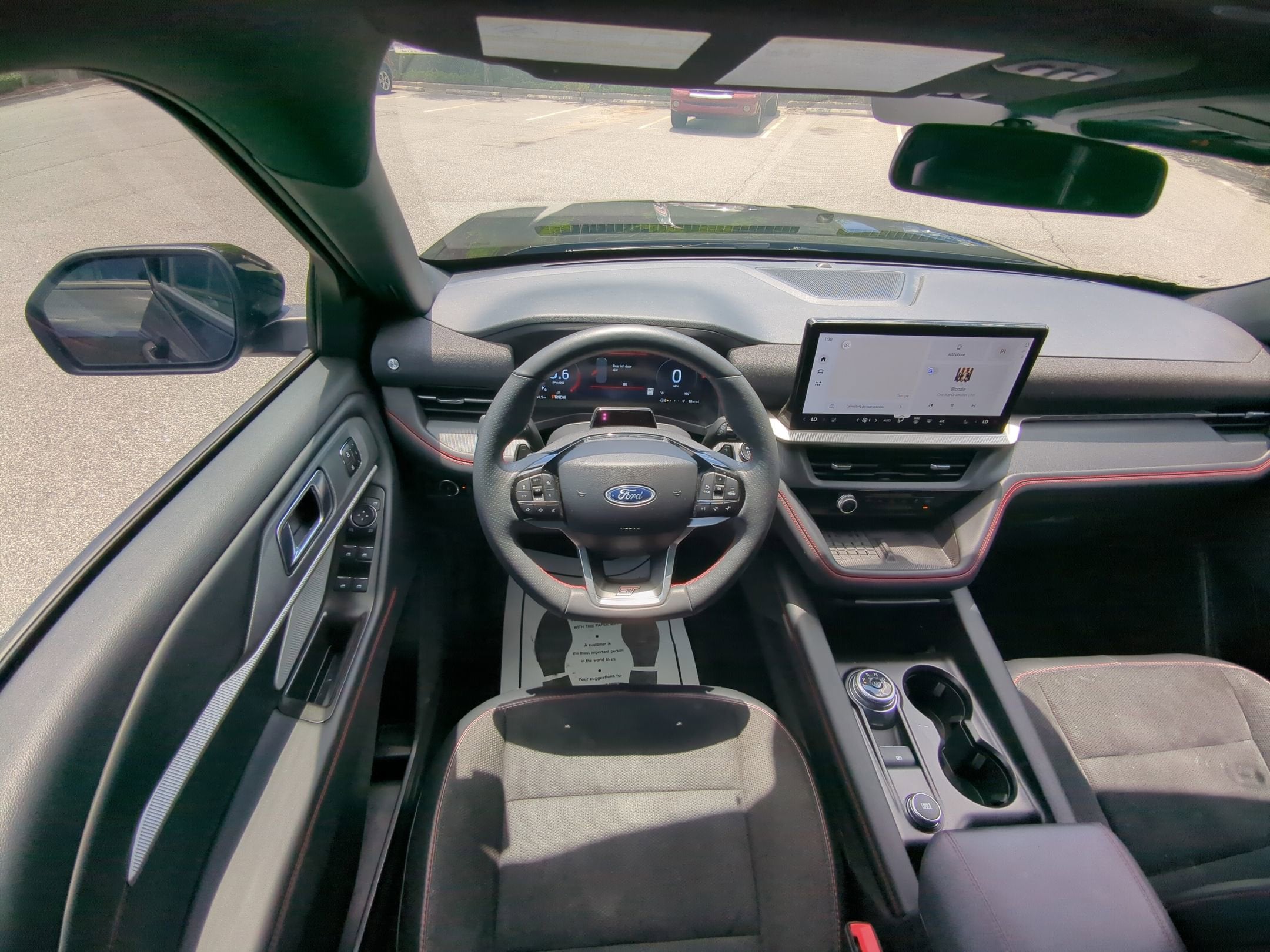 2025 Ford Explorer ST