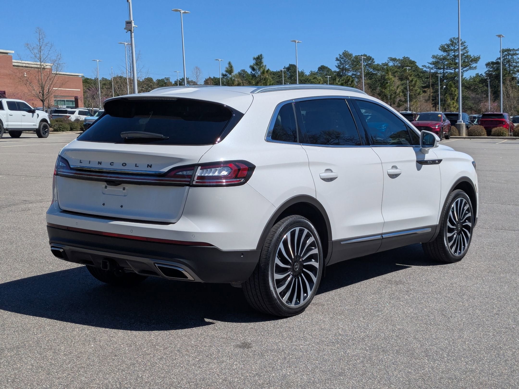 2023 Lincoln Nautilus Black Label