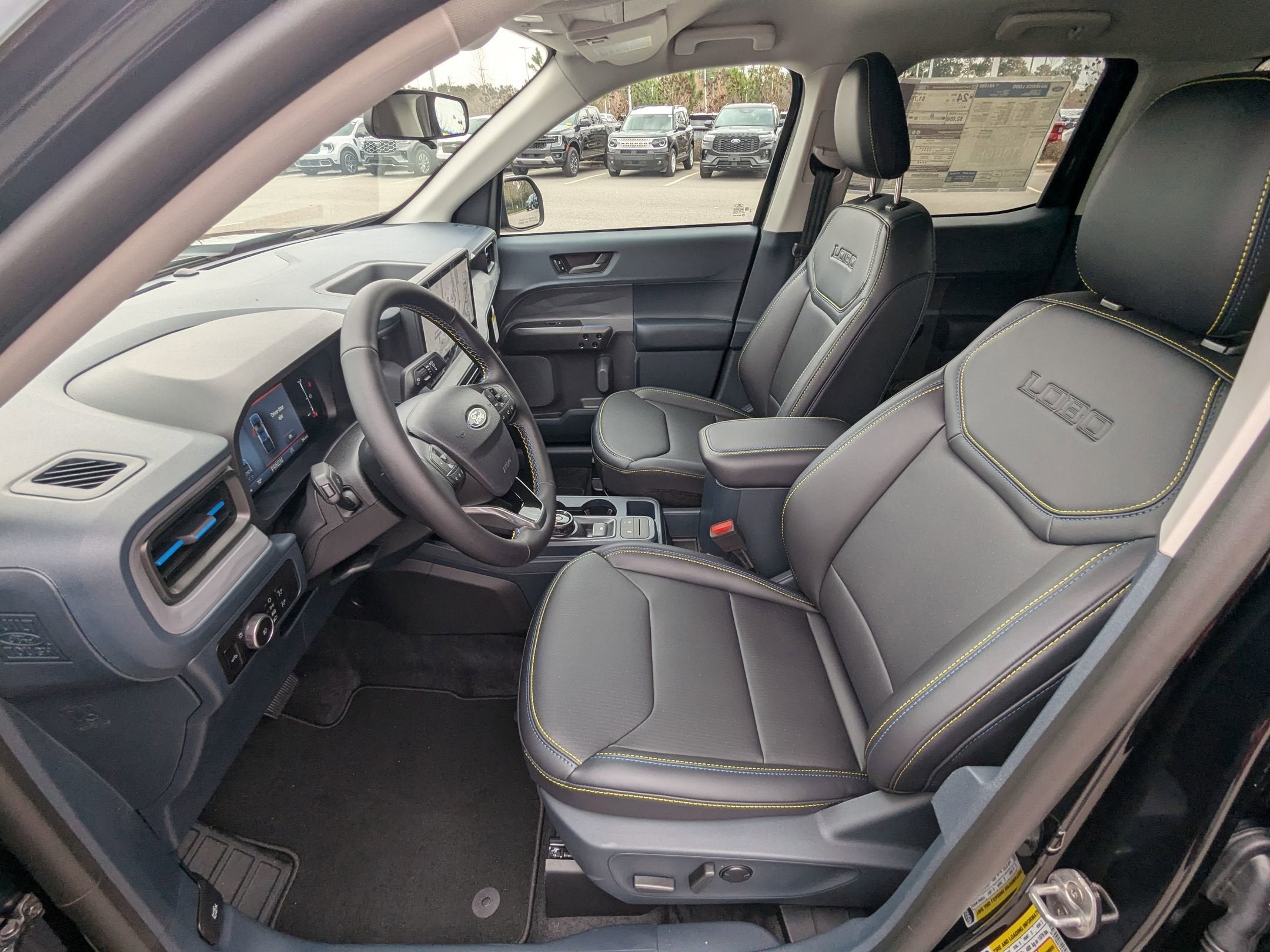 2026 Ford Maverick Lobo Standard