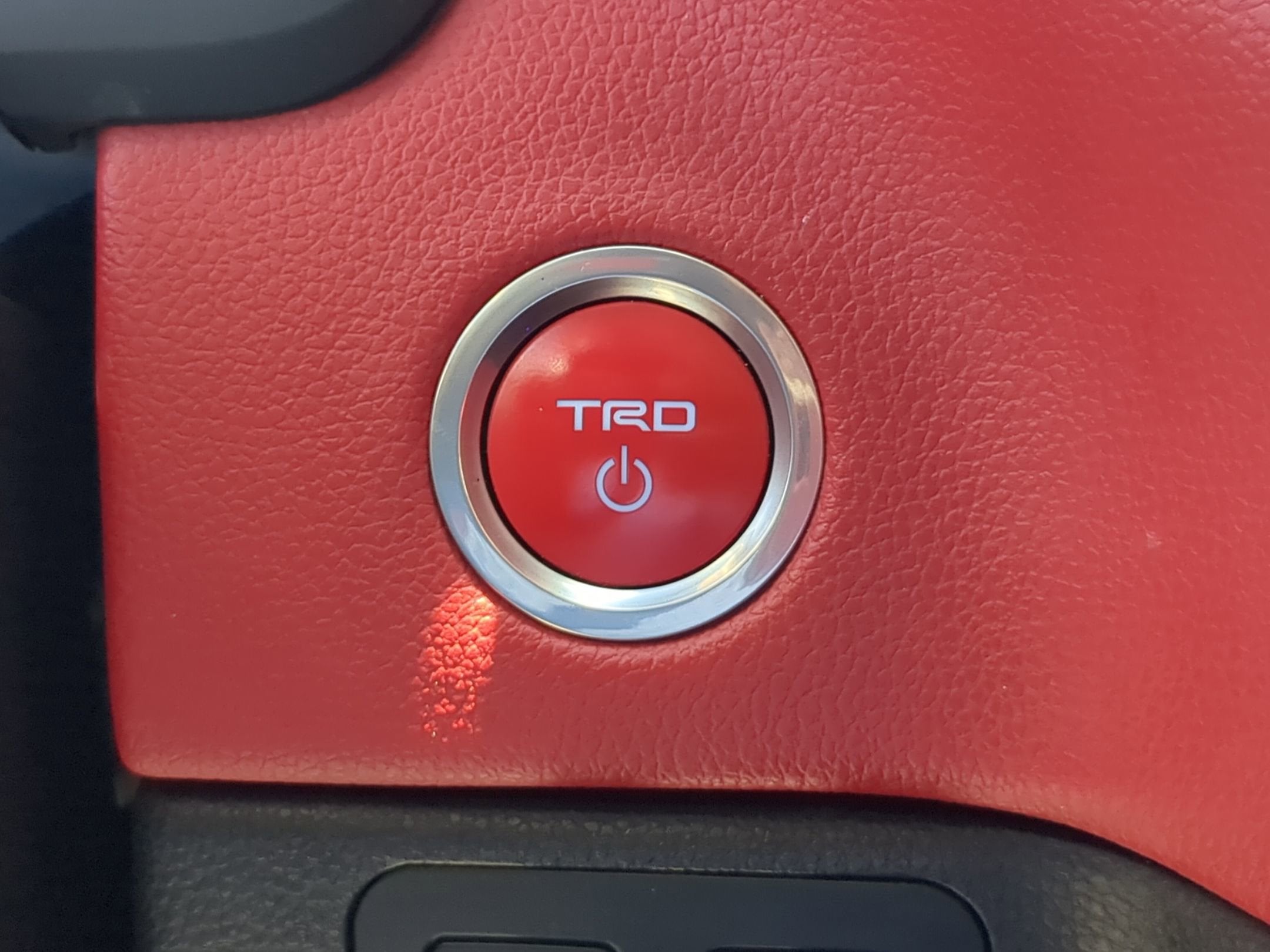 2022 Toyota Tundra 4WD TRD Pro Hybrid
