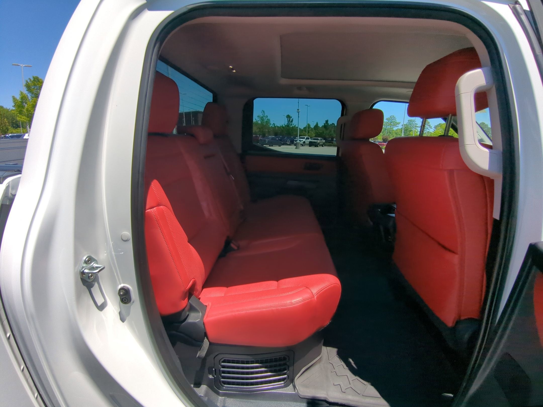 2022 Toyota Tundra 4WD TRD Pro Hybrid