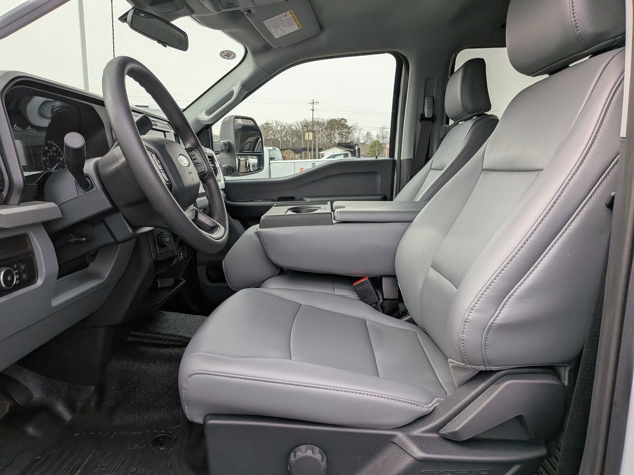 2025 Ford Super Duty F-450 DRW XL