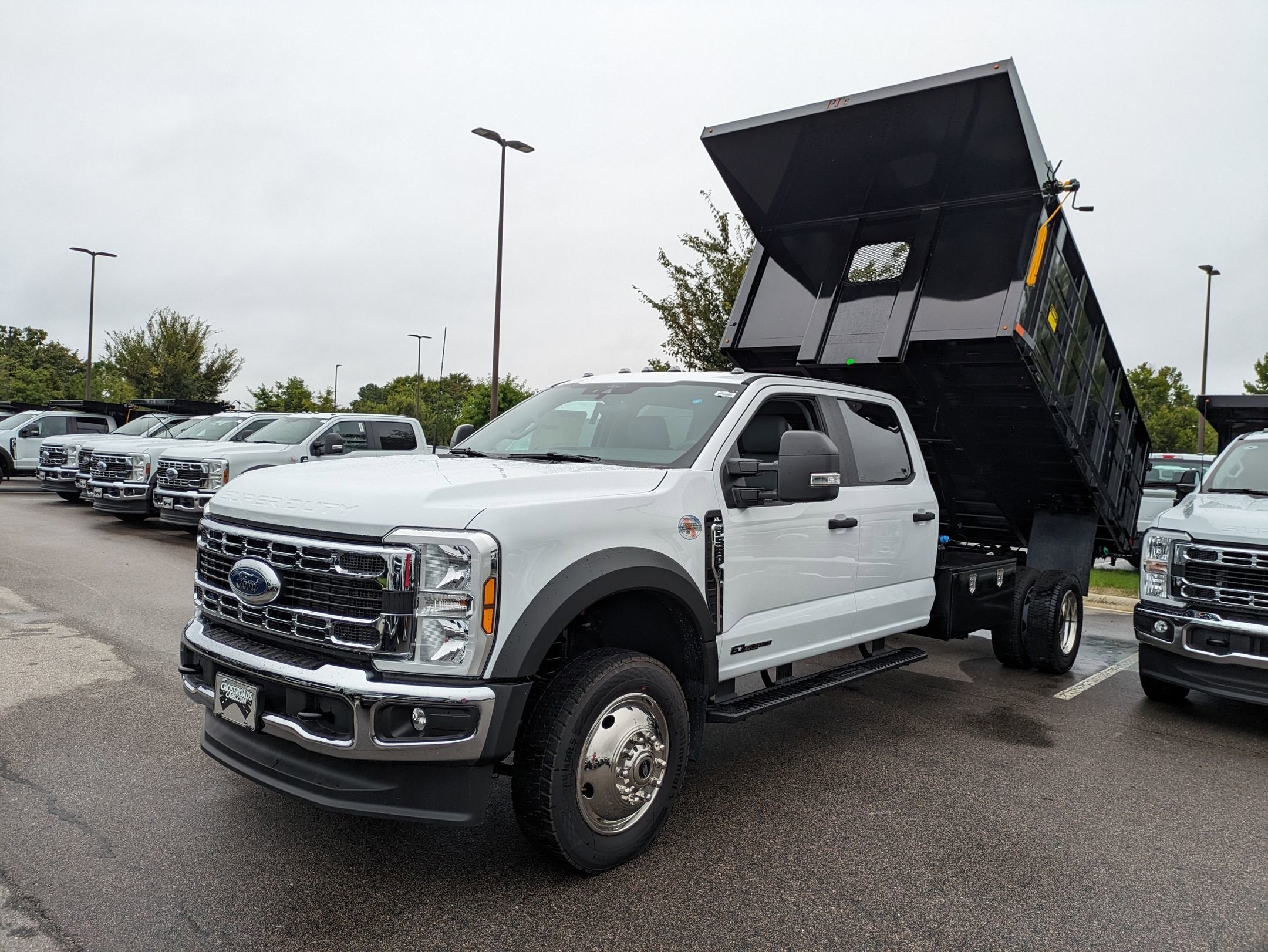 2025 Ford Super Duty F-550 DRW XL