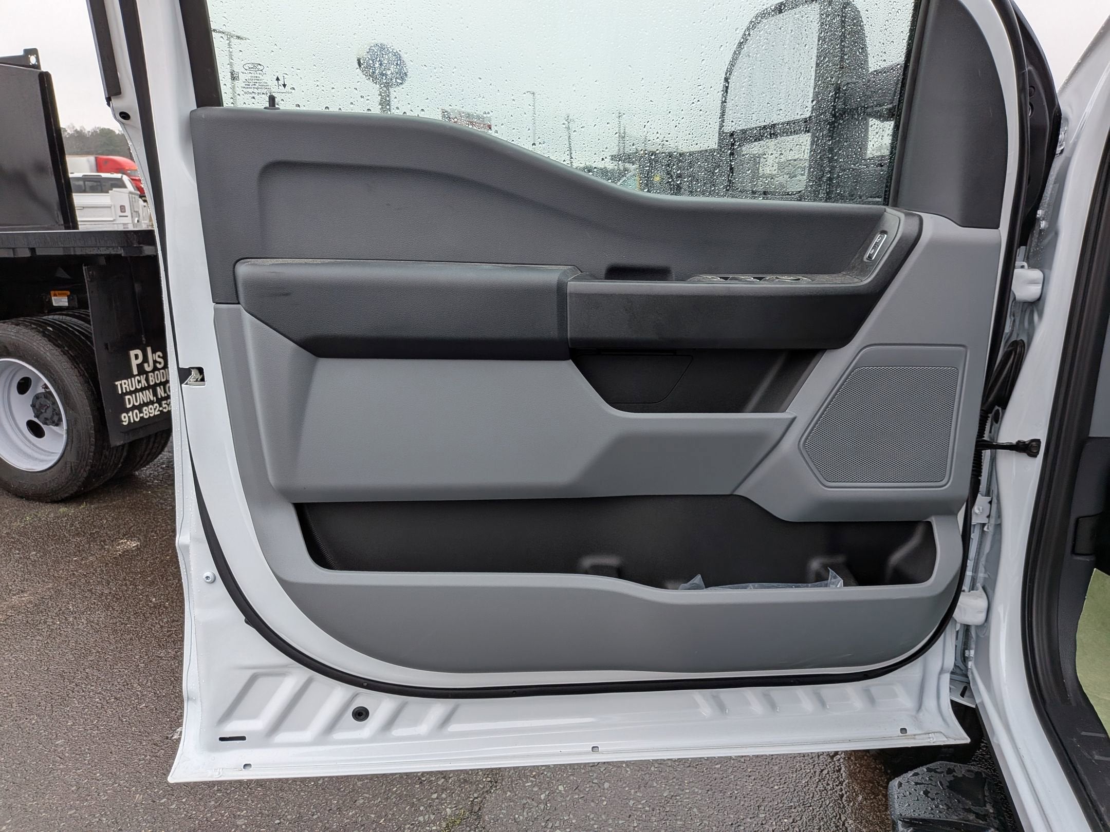 2026 Ford Super Duty F-350 DRW XL