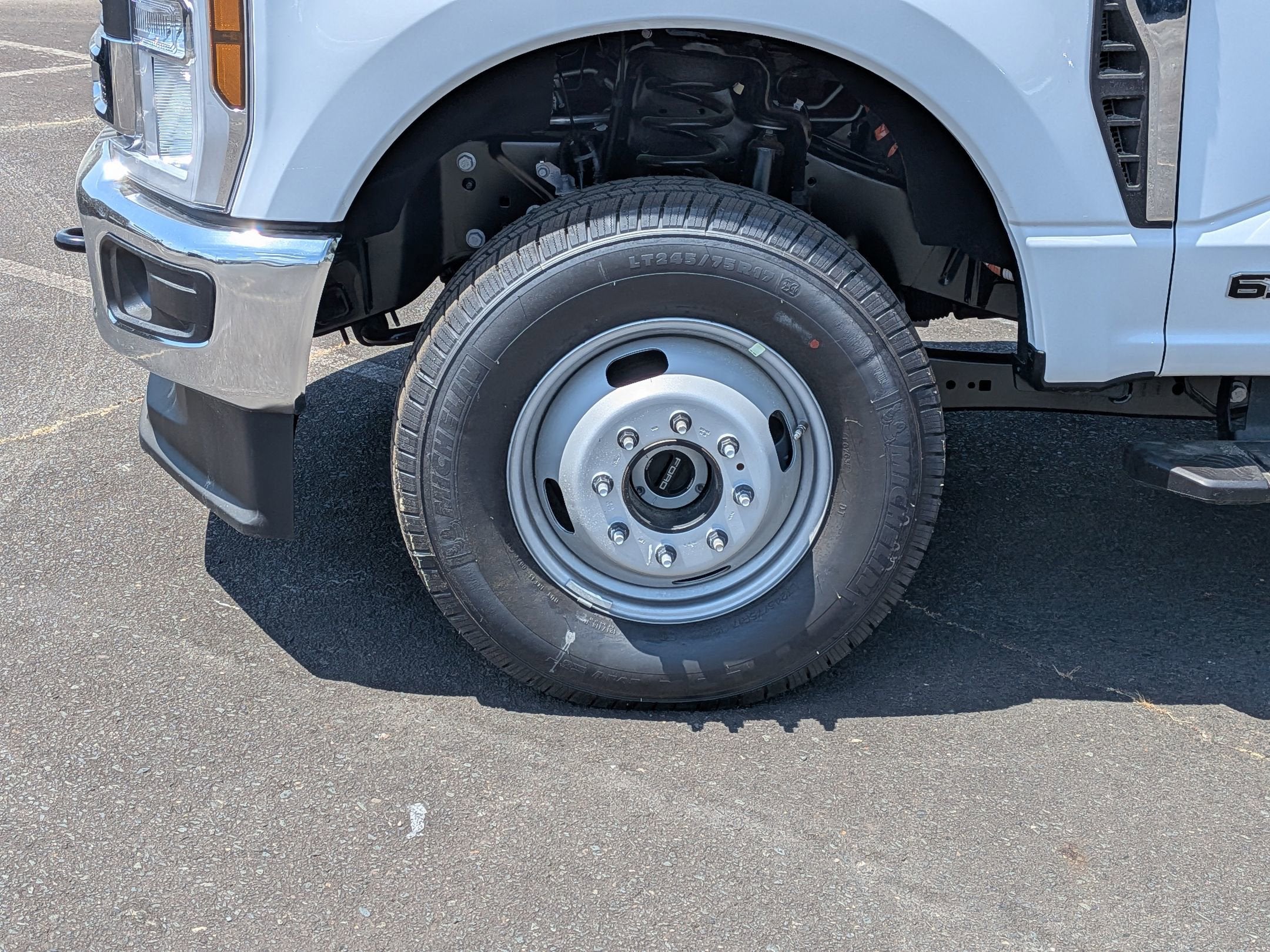 2026 Ford Super Duty F-350 DRW XL