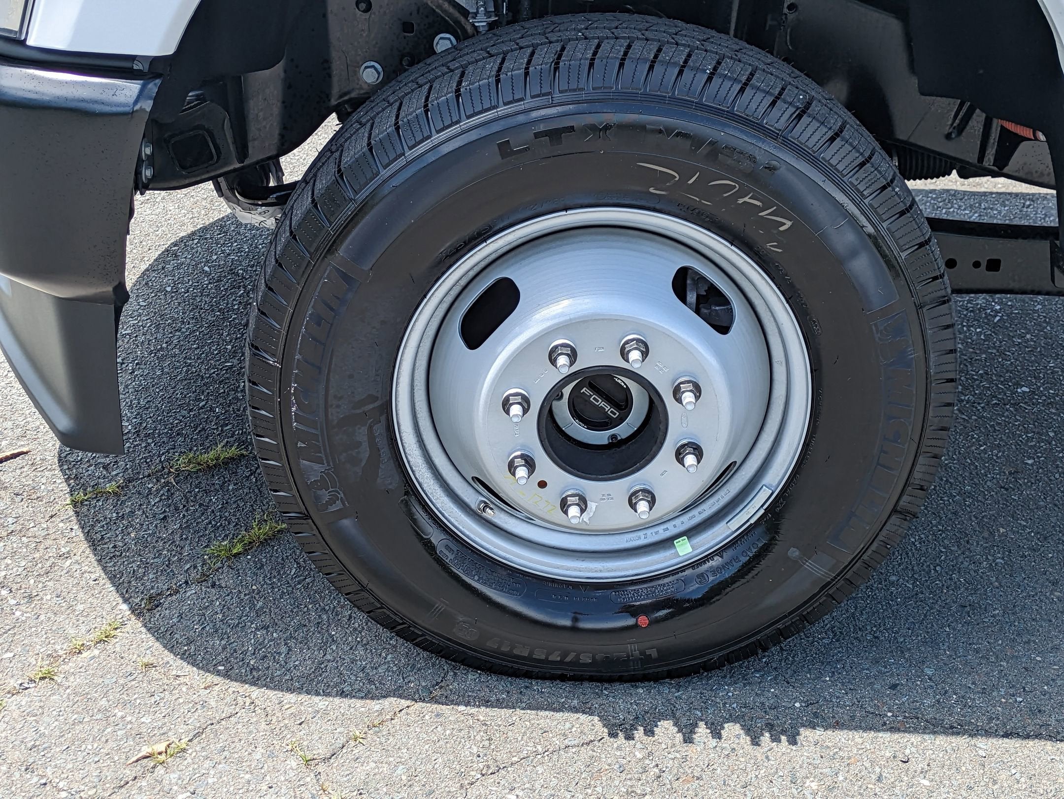 2025 Ford Super Duty F-350 DRW XL