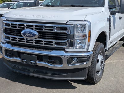 2026 Ford Super Duty F-350 DRW XL