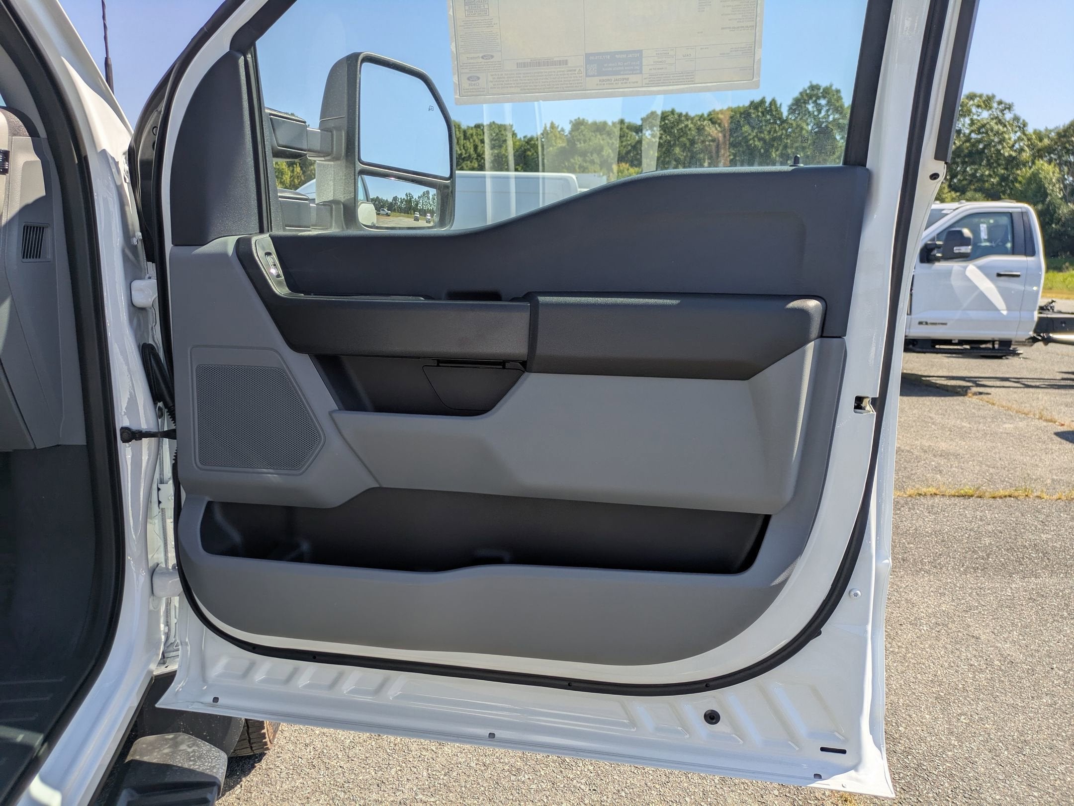 2025 Ford Super Duty F-450 DRW XL