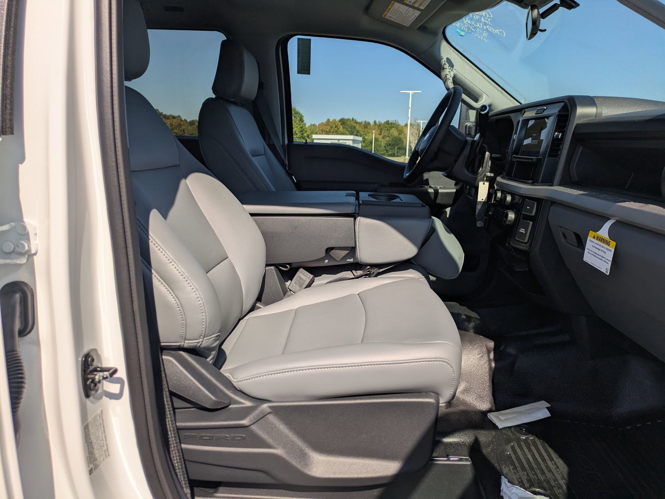 2025 Ford Super Duty F-450 DRW XL