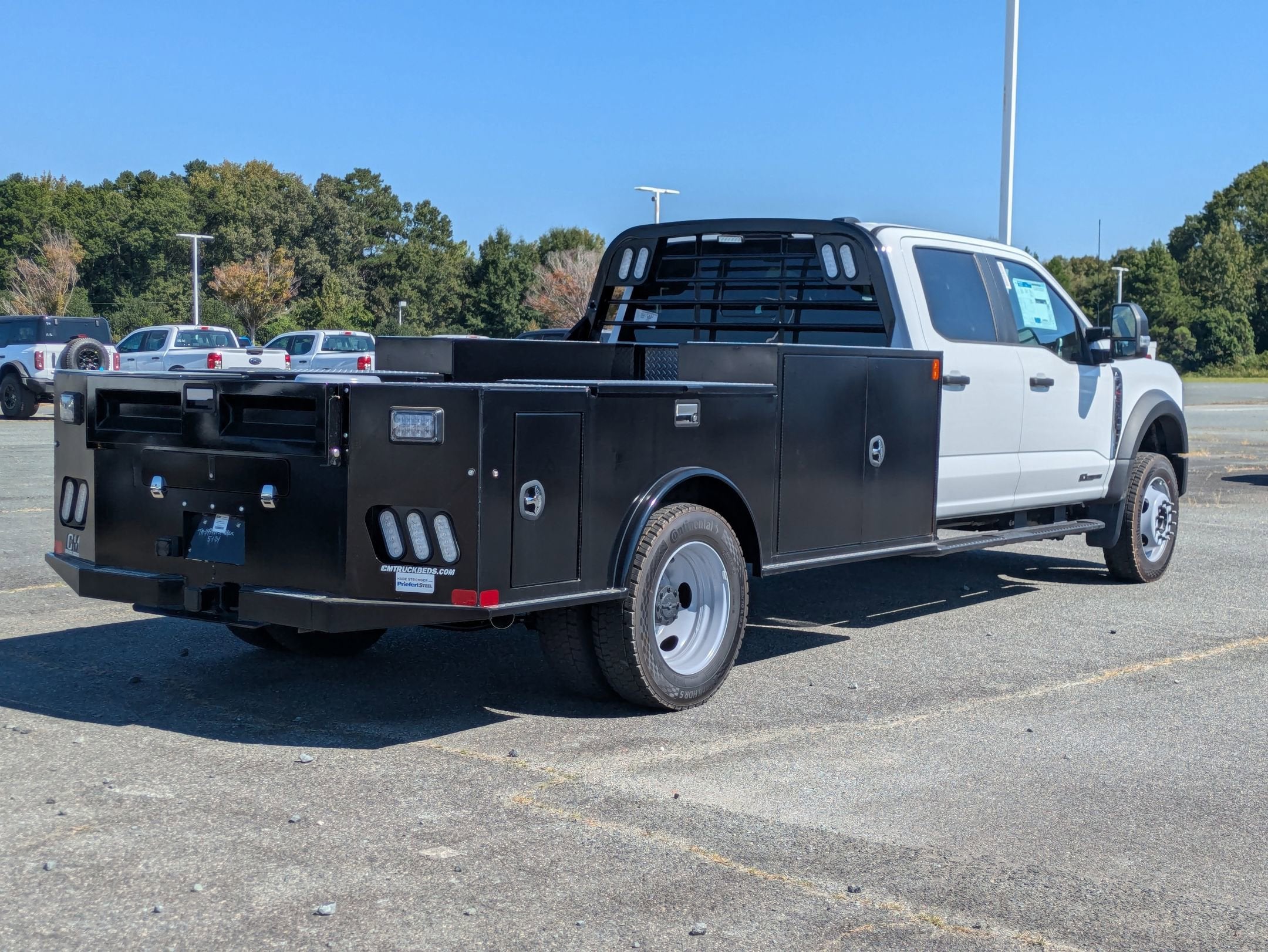 2025 Ford Super Duty F-450 DRW XL